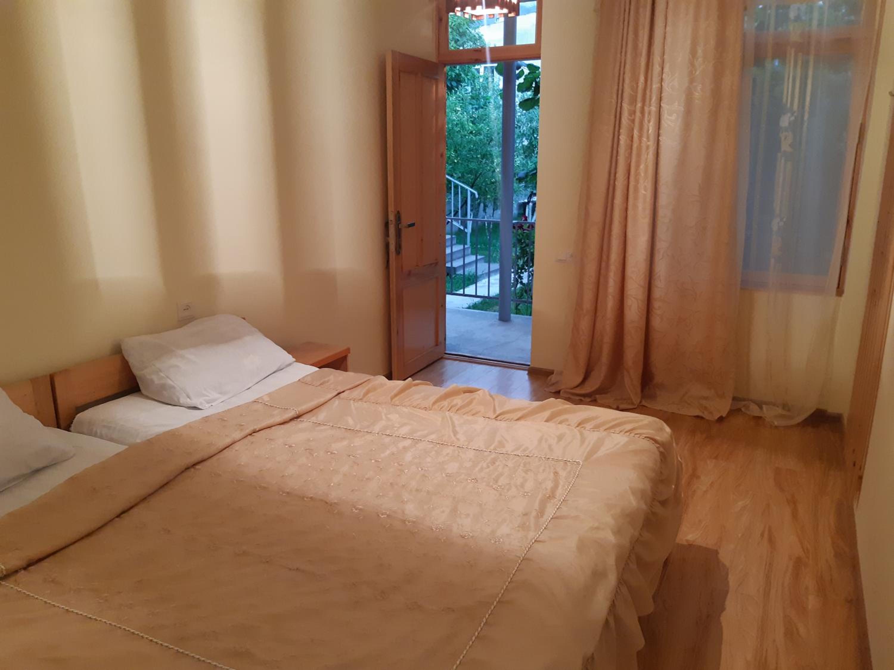 Andranik B&B