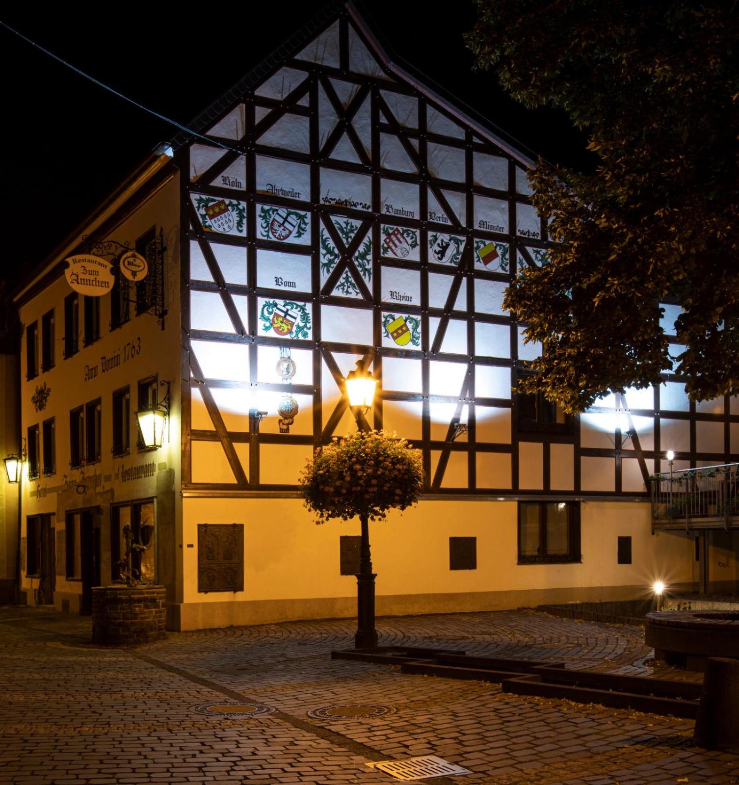 Hotel Niederhut-Residenz - Image 1