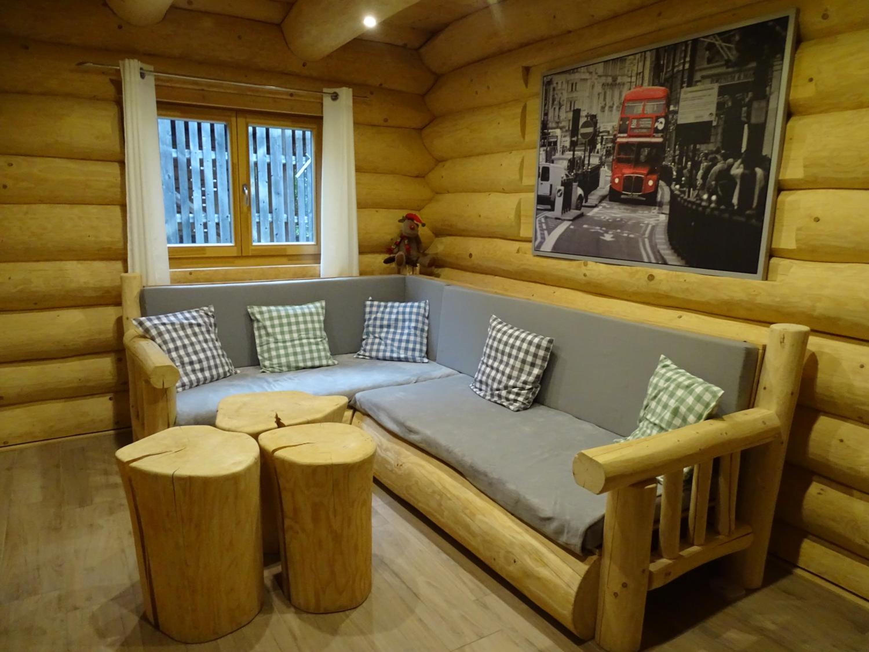 C.T.N. Loghouse