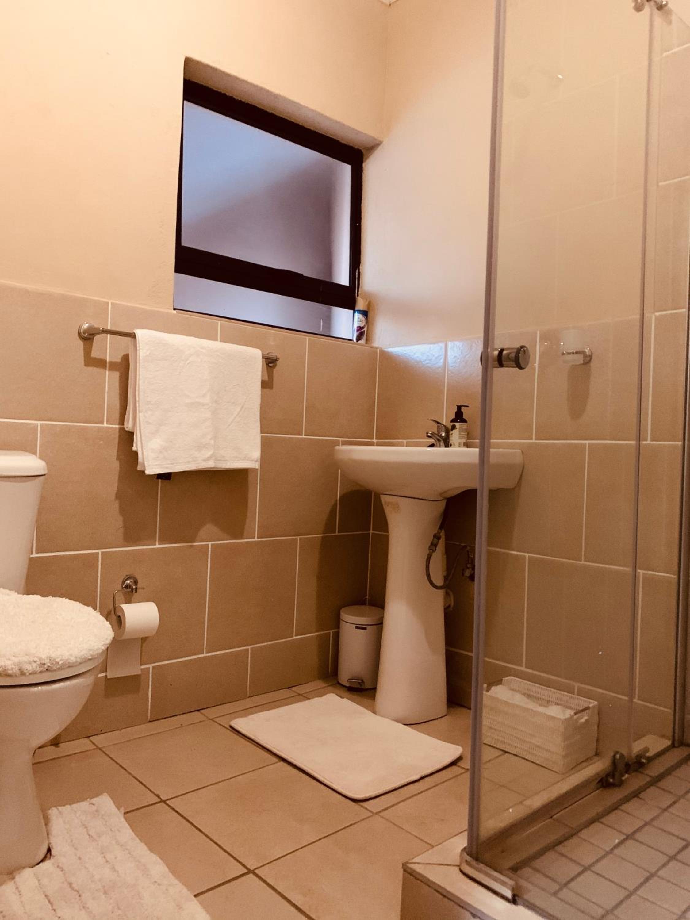 Hazyview Vacations - Tshamani self catering - Property Image 3