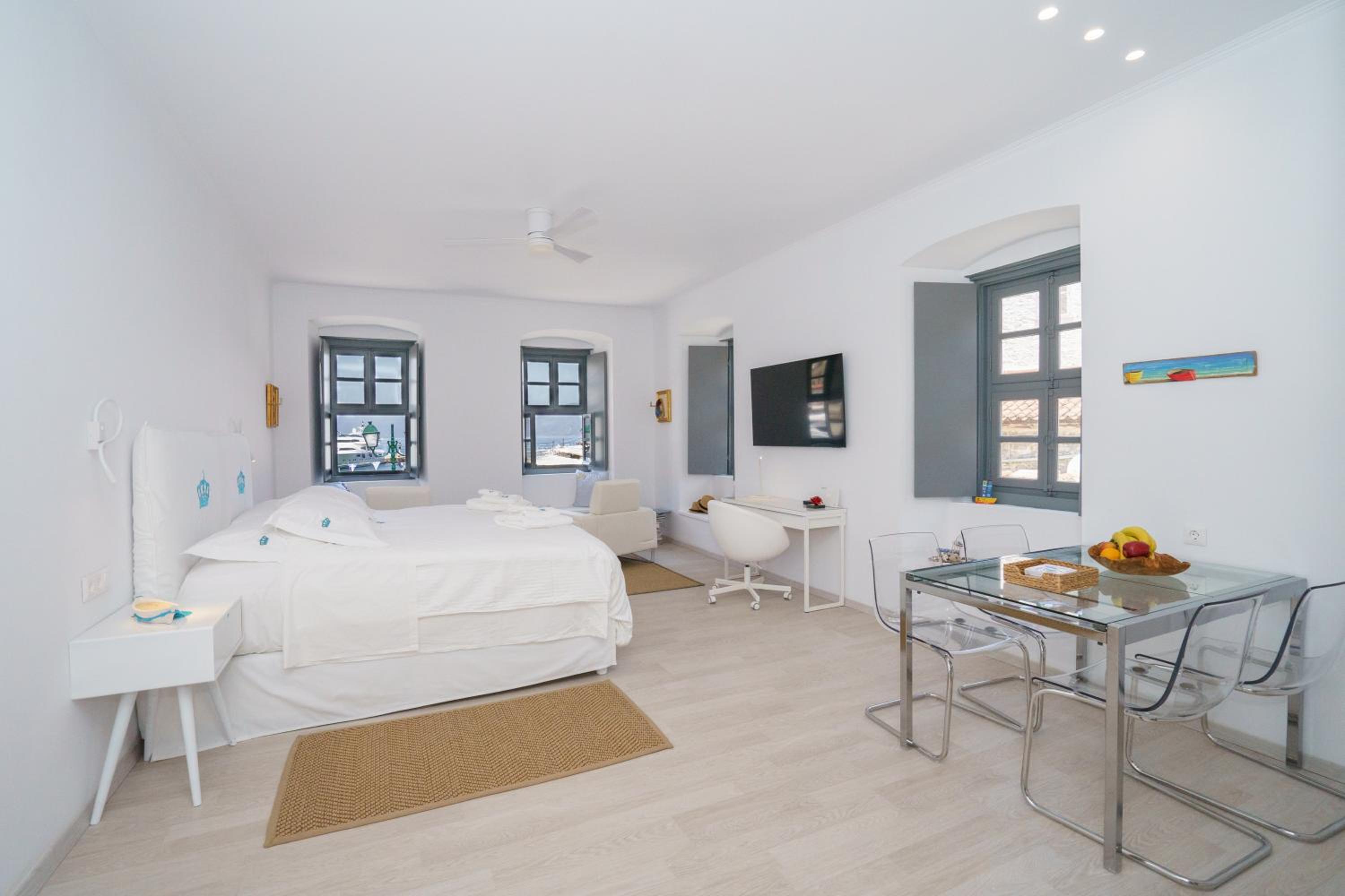 Photo 7