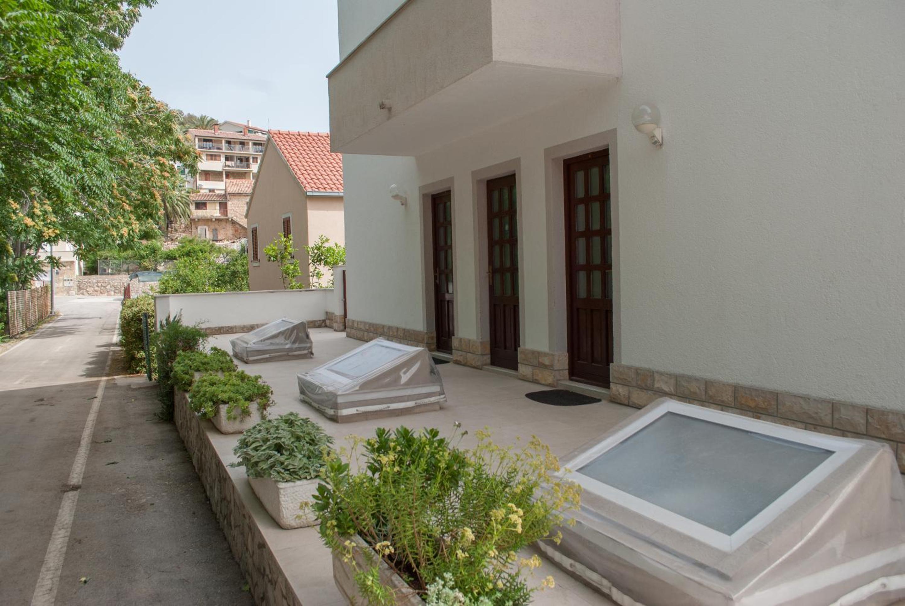 Apartments Dilk view 3