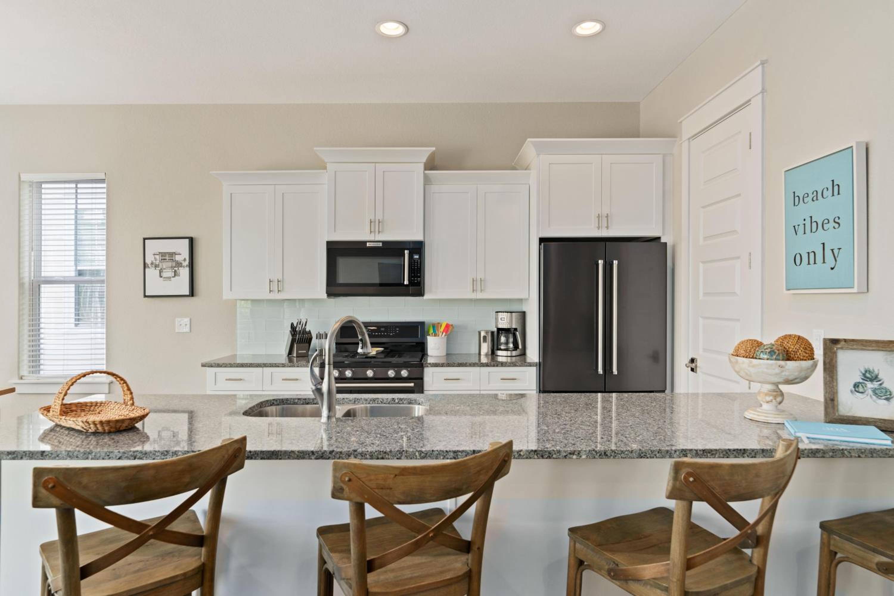 374 Gulfview Circle view 4