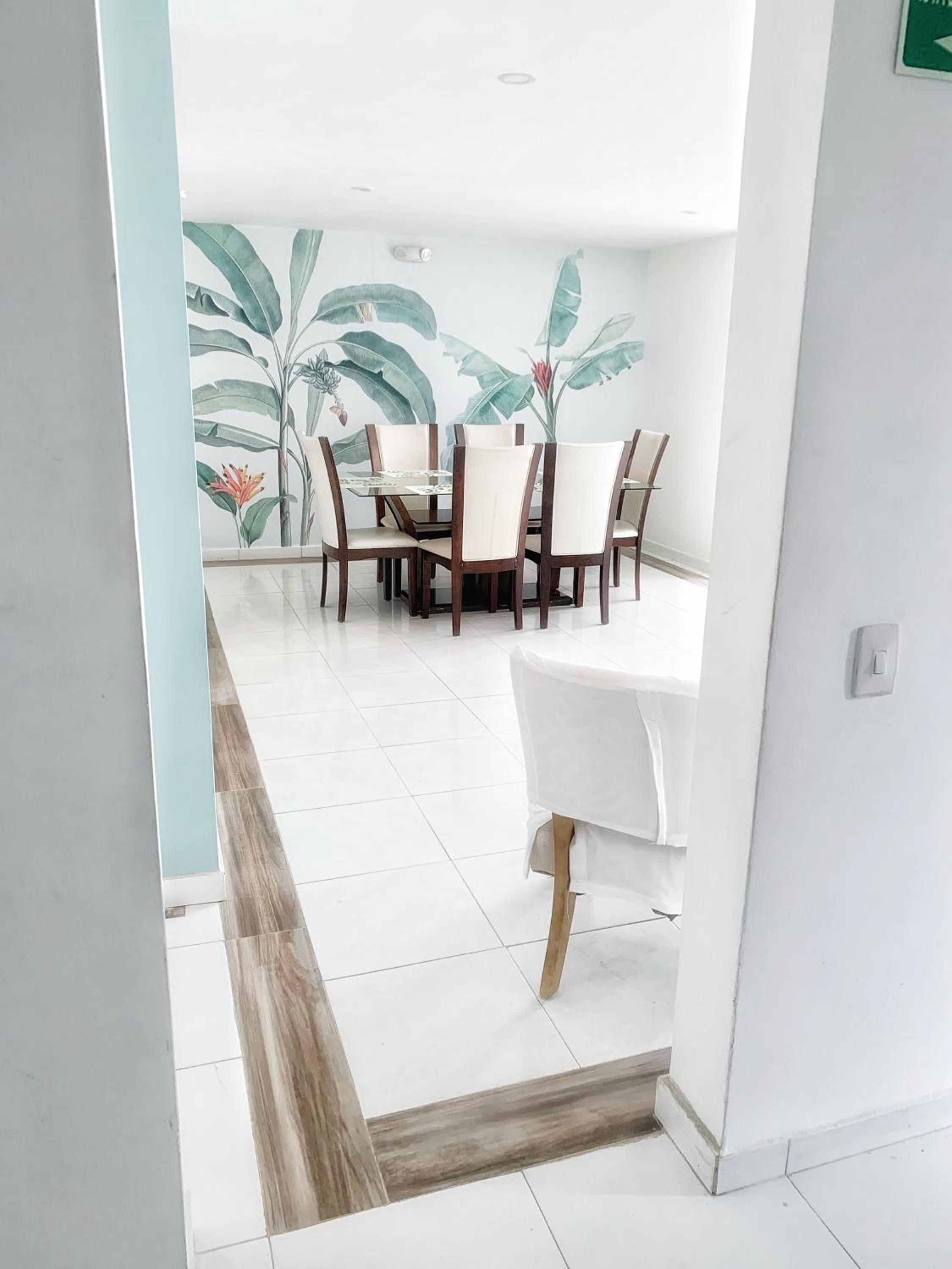 Tropical Breeze Apartamentos