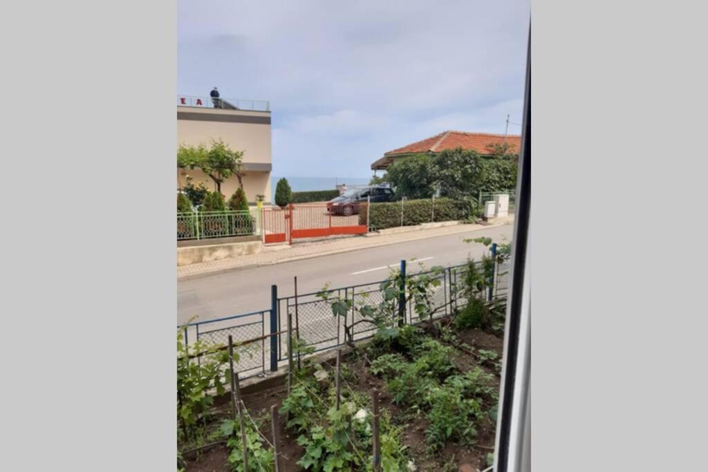 Independent Apartment by the Sea Obzor view 4