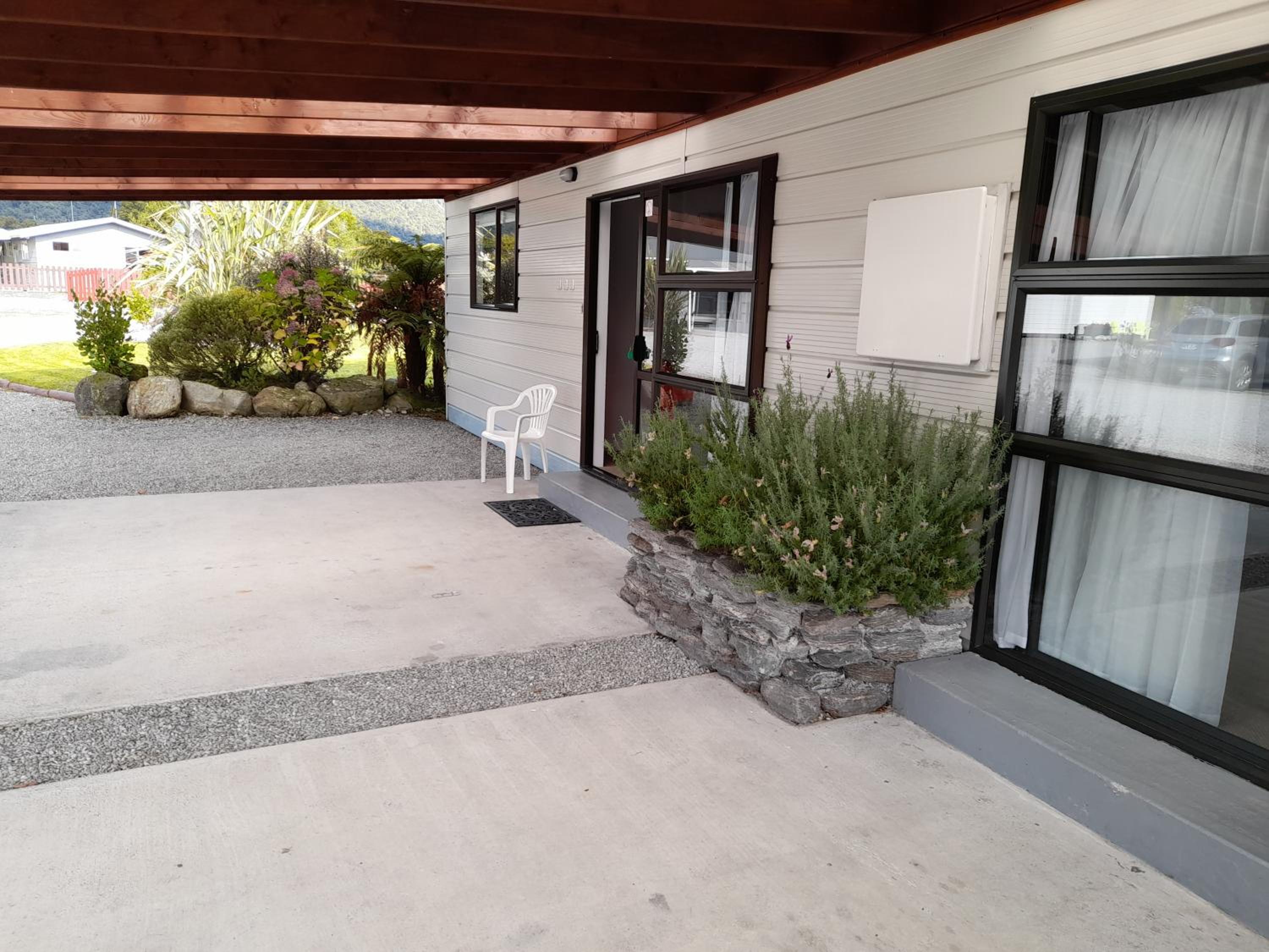 Lake Matheson Motel