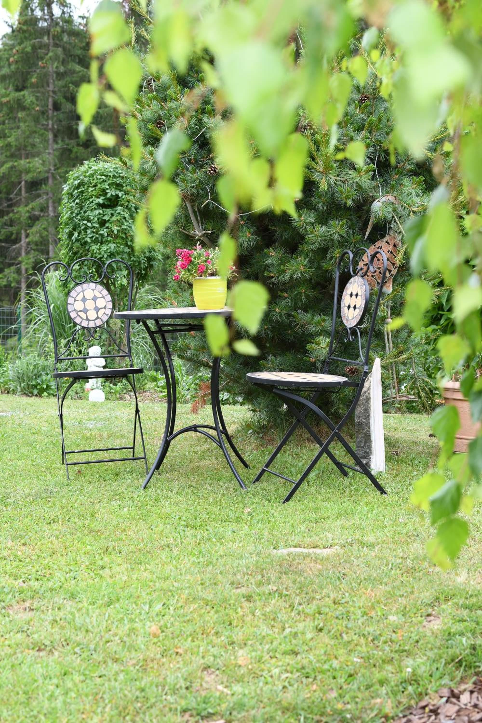 Photo 12