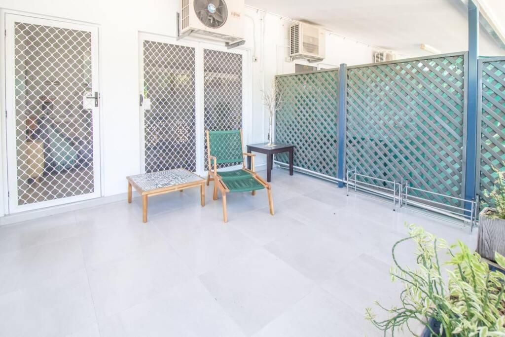 ZEN HIDEAWAY - Cozy 2-BR Modern Design with Aircon