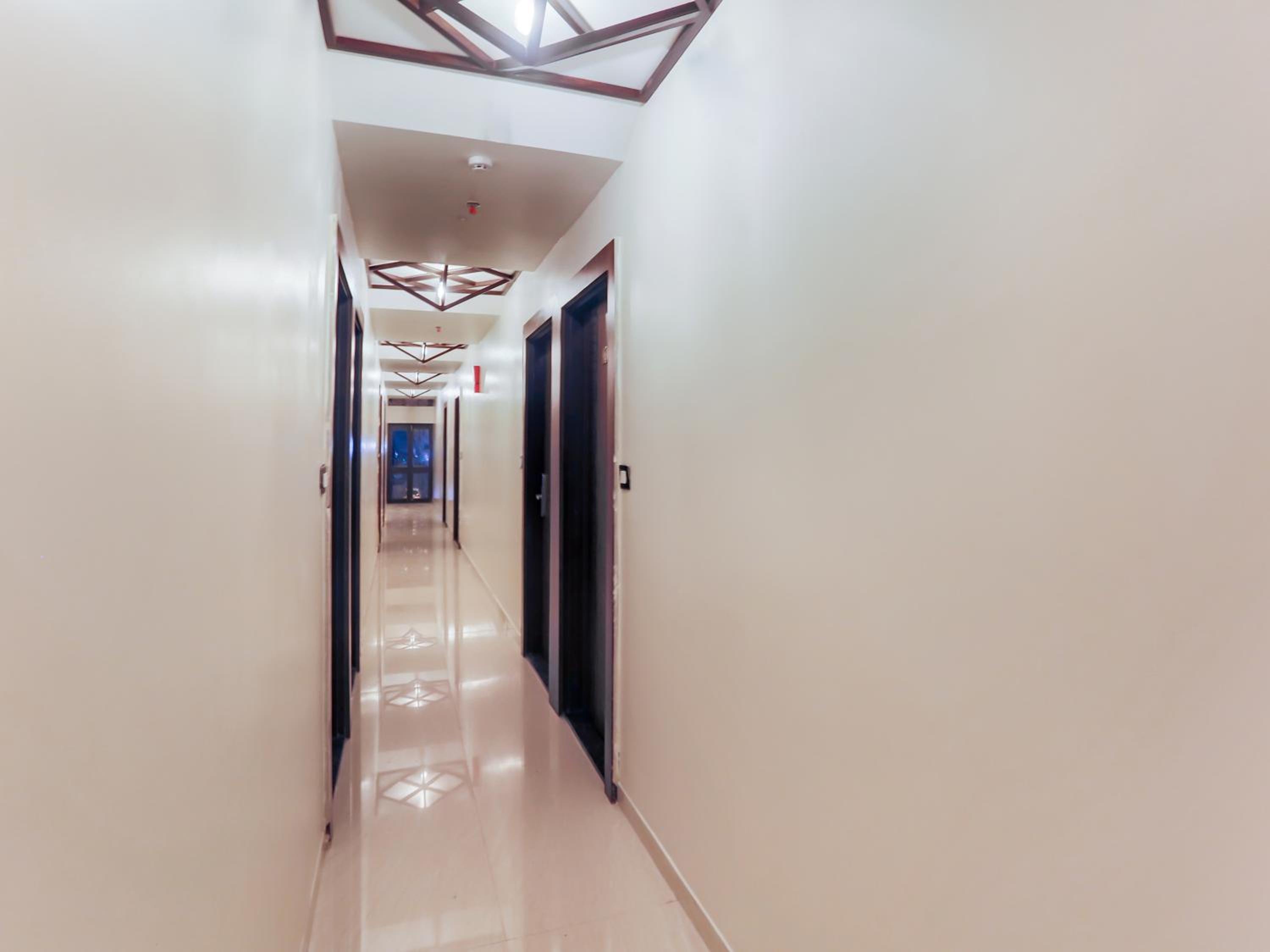 Aceotel Select Mayur