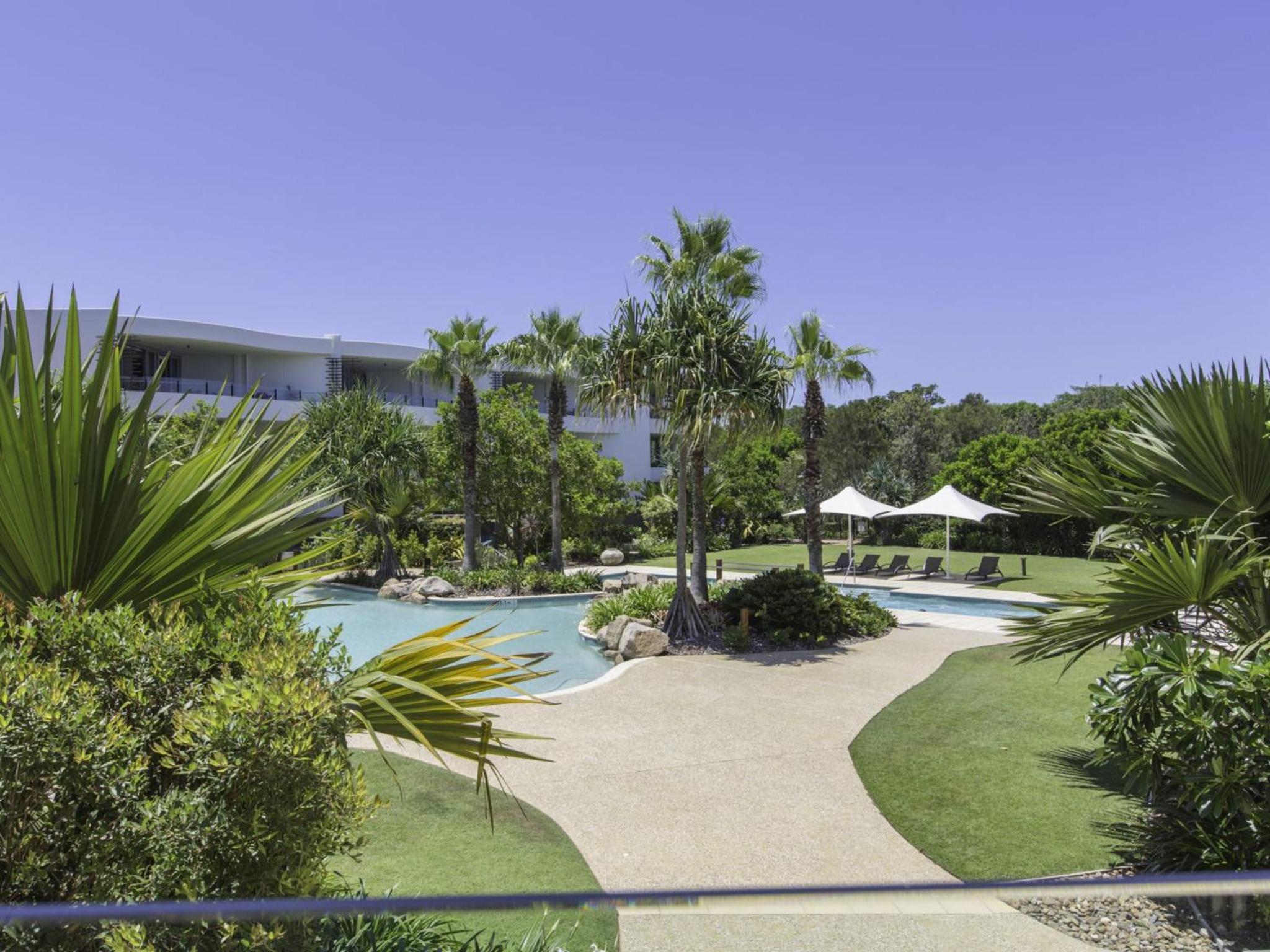 Cotton Beach on the Pool 66