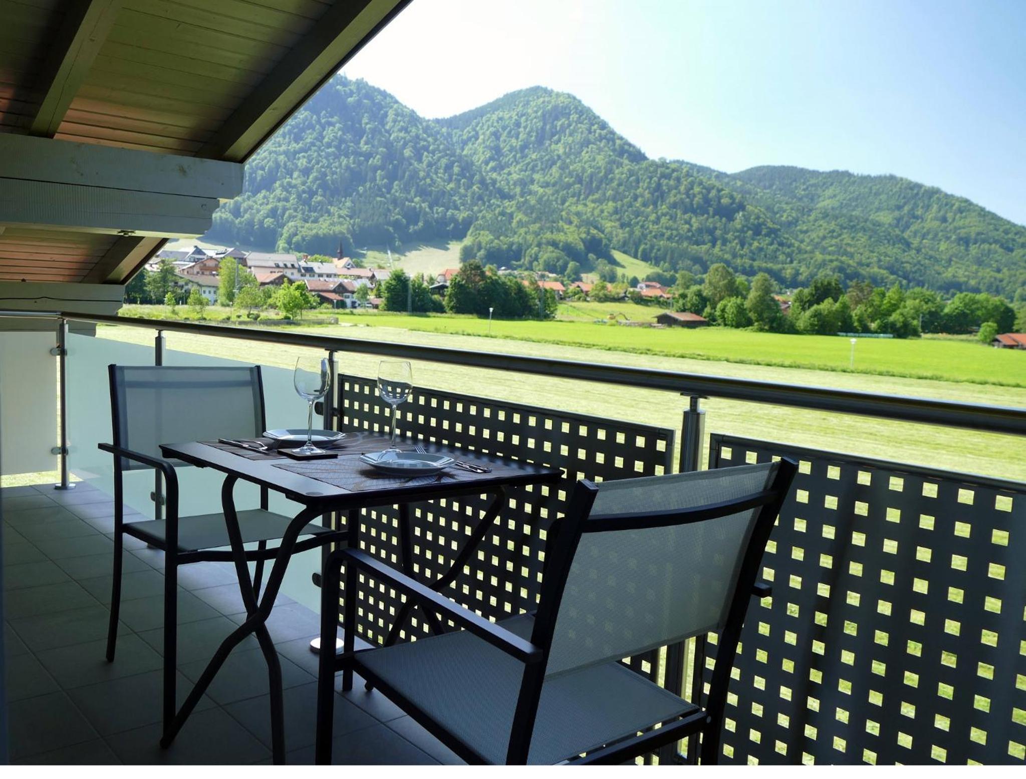 Ferienwohnung Wiesenglück inkl. Chiemgaukarte view 2
