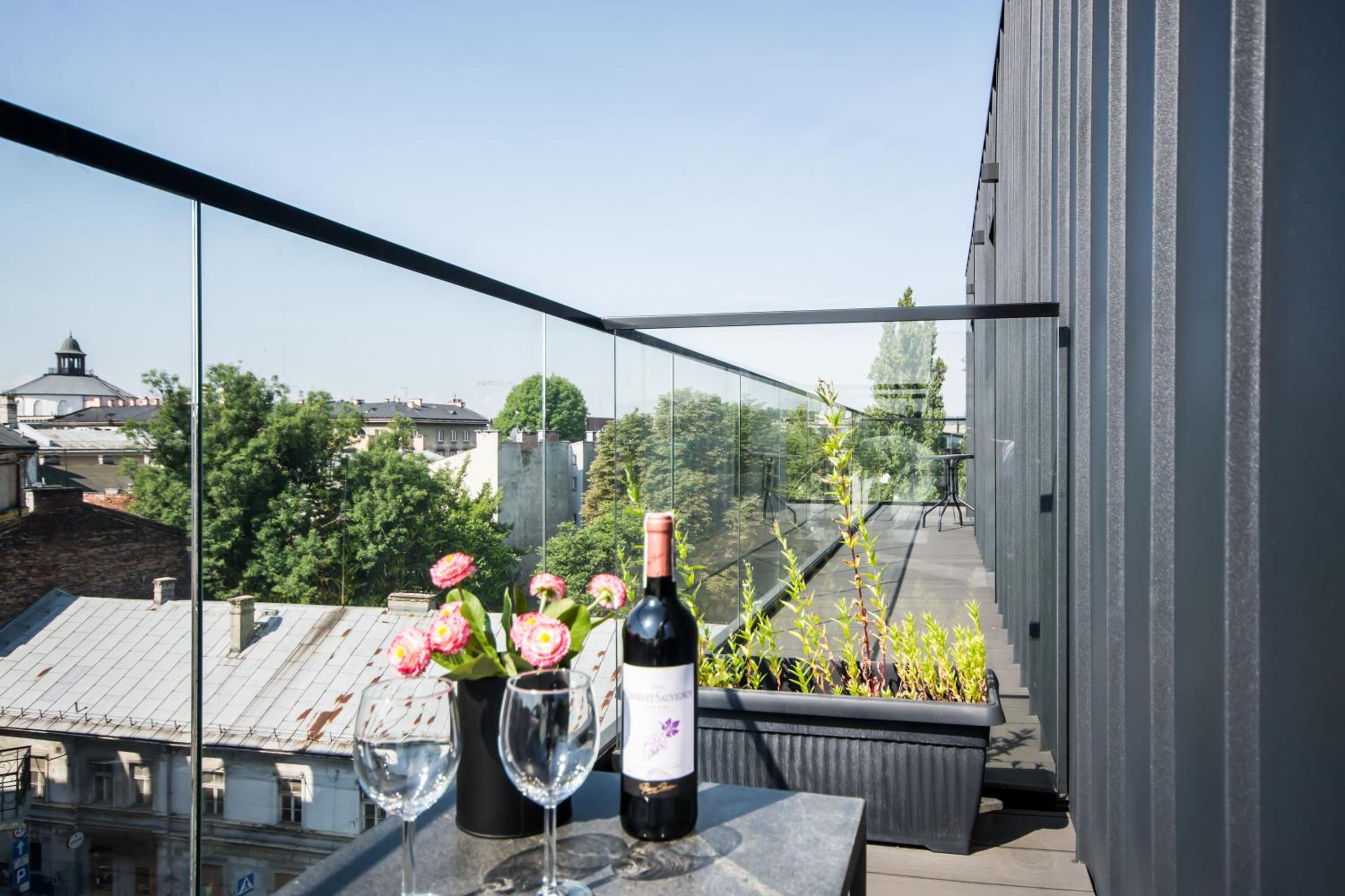 Central balcony apartment - Window on Cracow