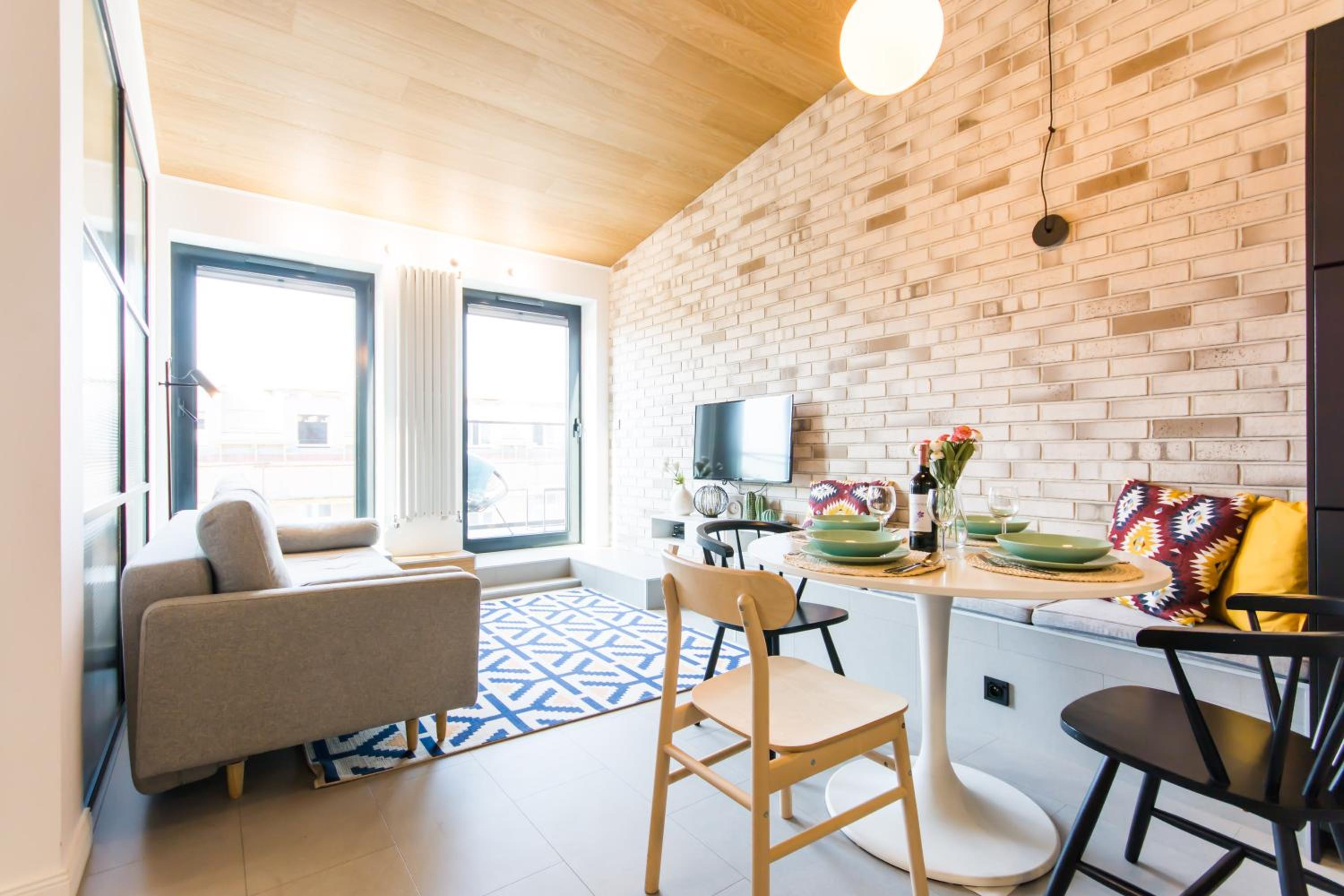 Central balcony apartment - Window on Cracow