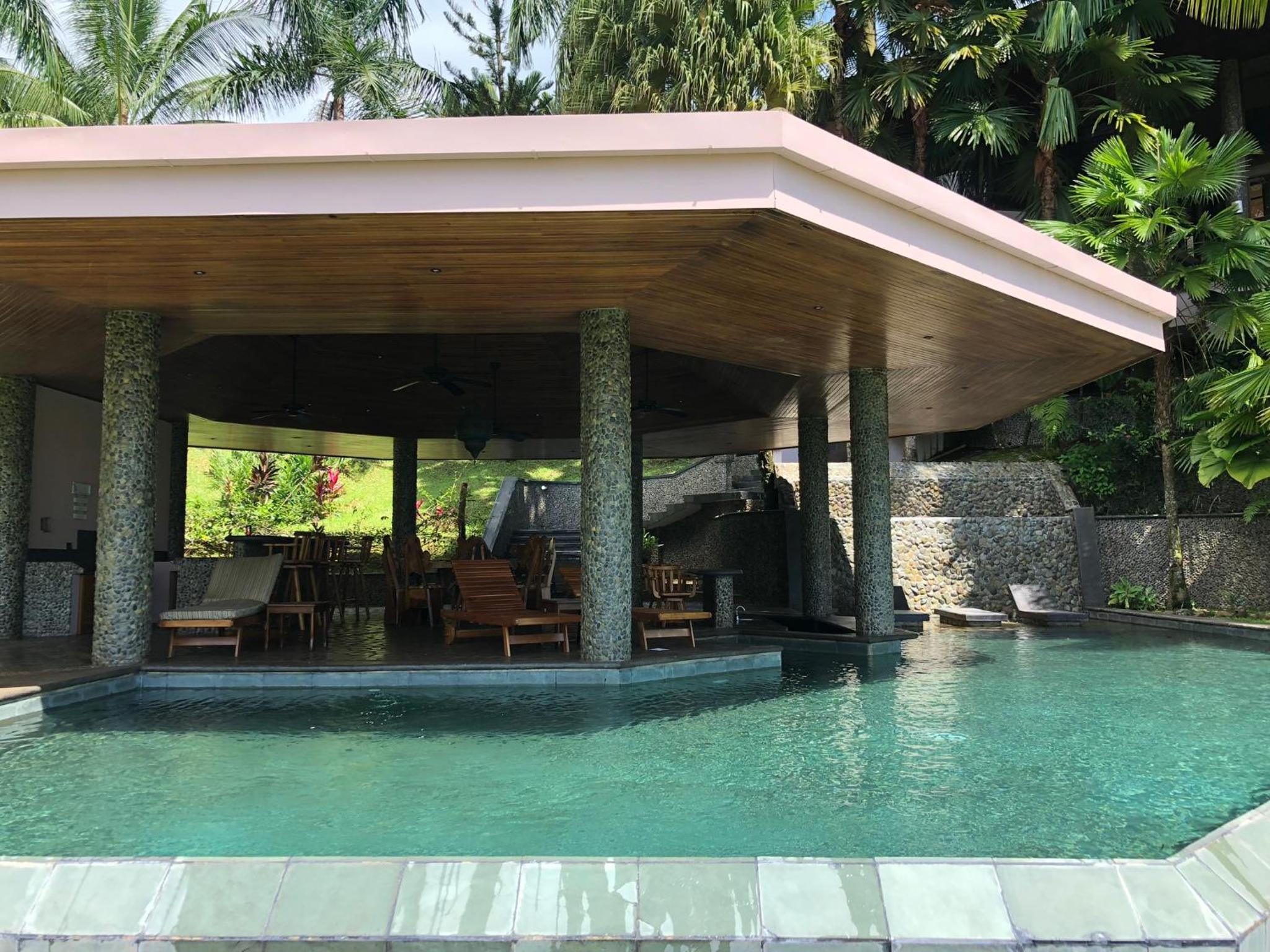 Villa Paraiso Estate