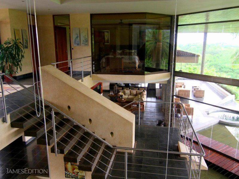 Villa Paraiso Estate