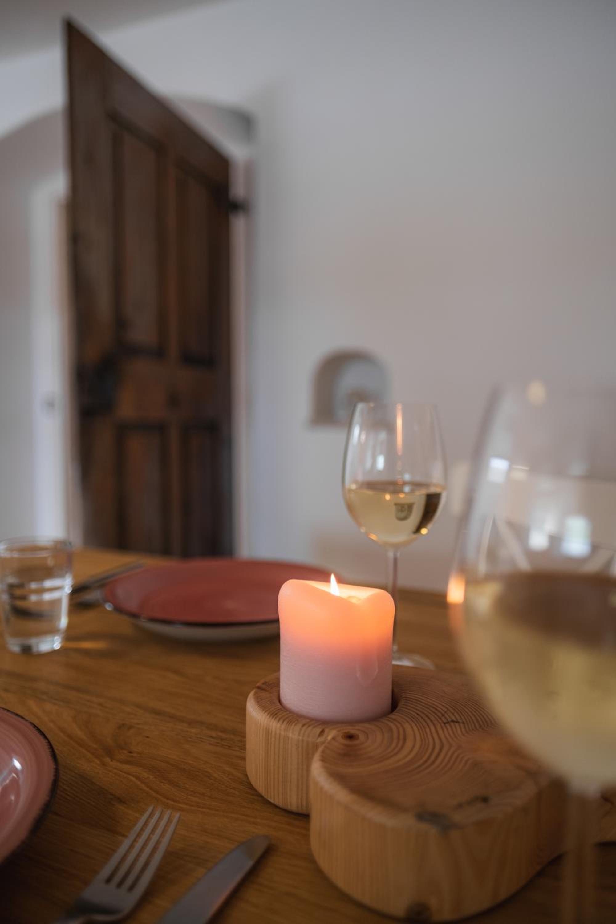 Historische Wohnung mit gehobenem Ambiente view 5
