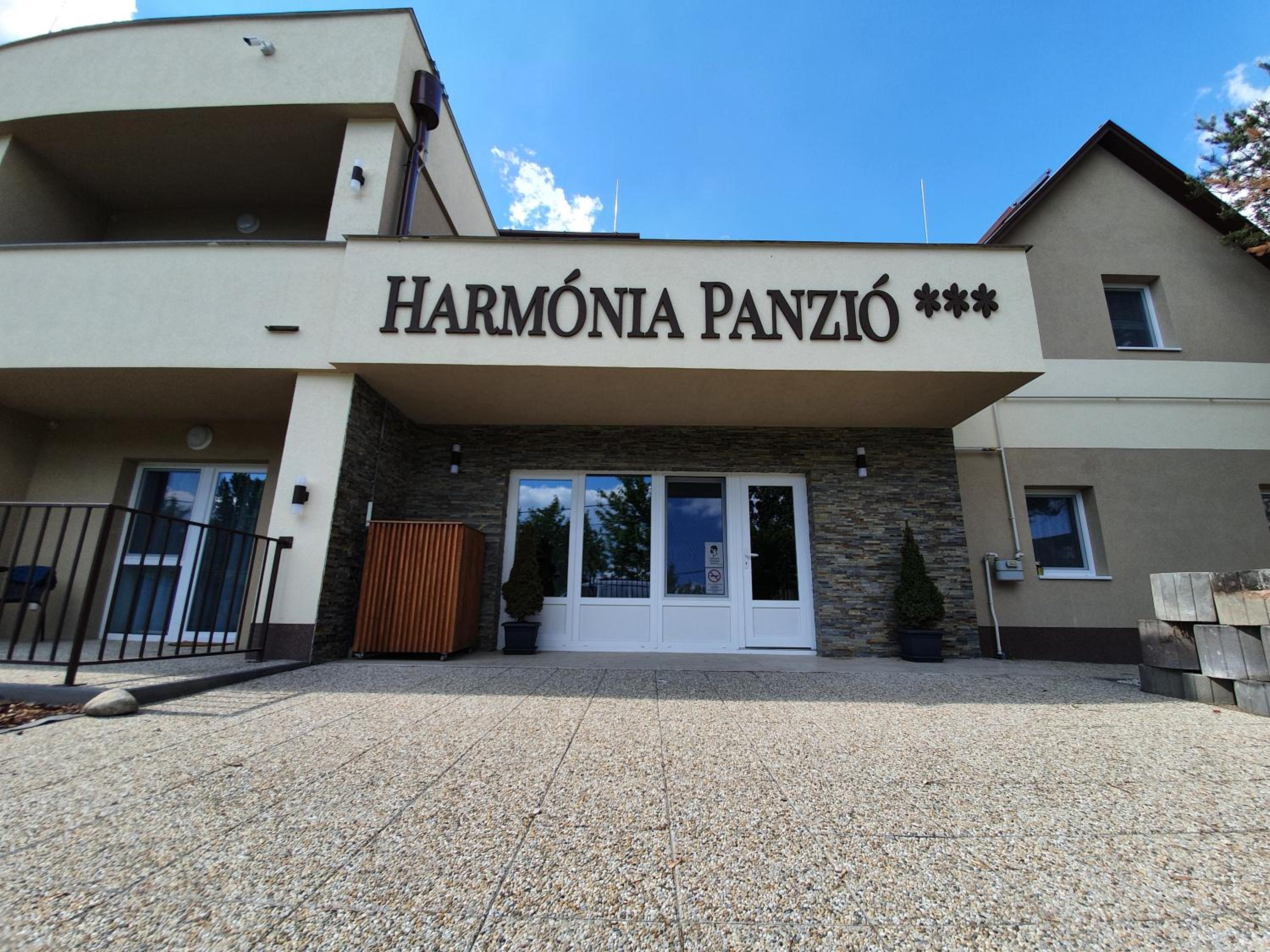 Harmónia Panzió view 2