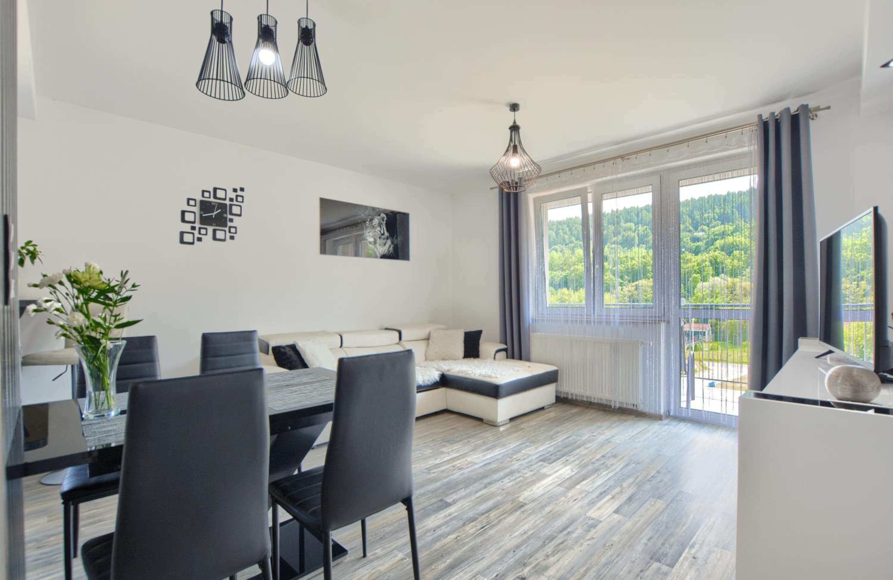 Apartament Glamour view 3