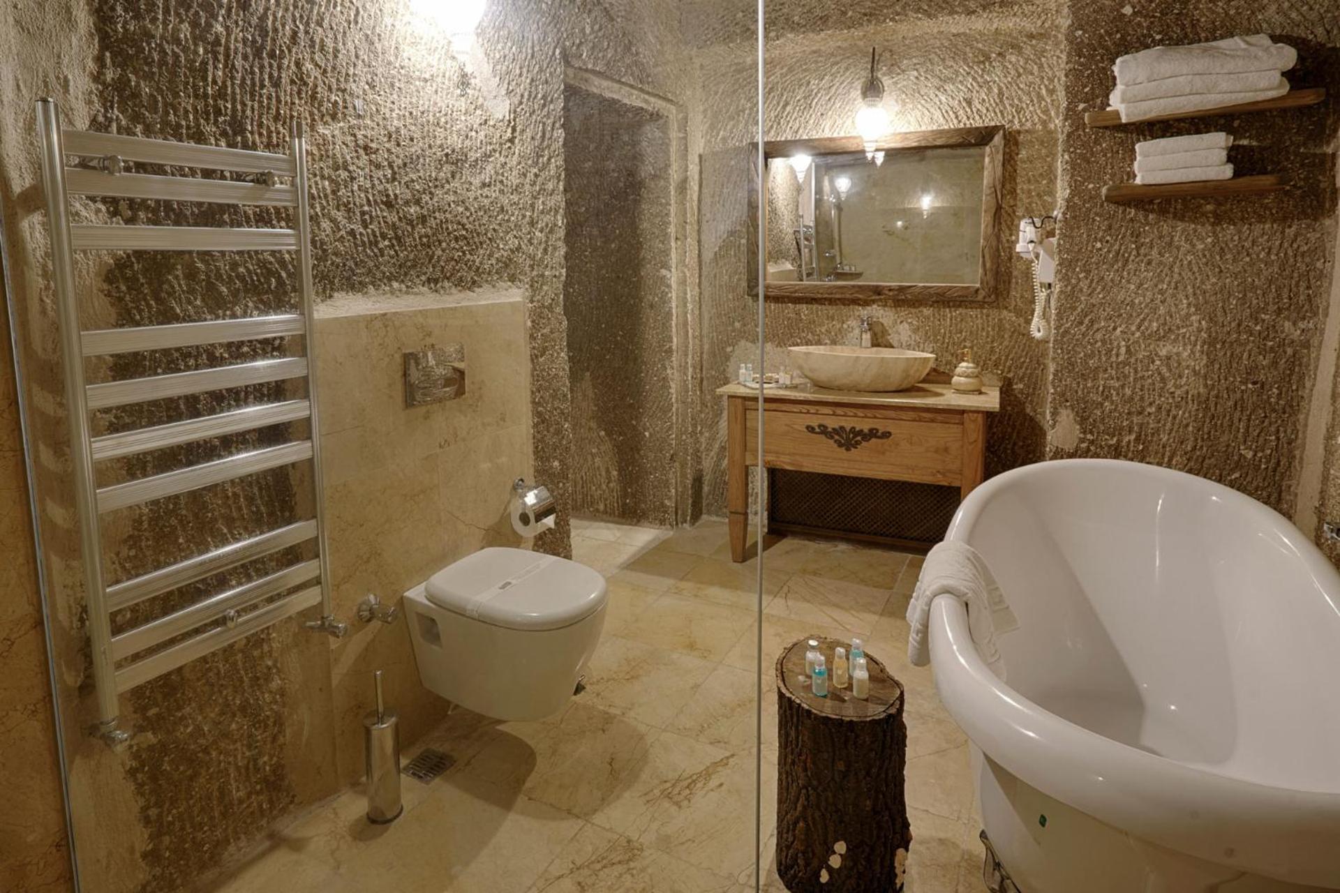 Hera Cave Suites - Image 278