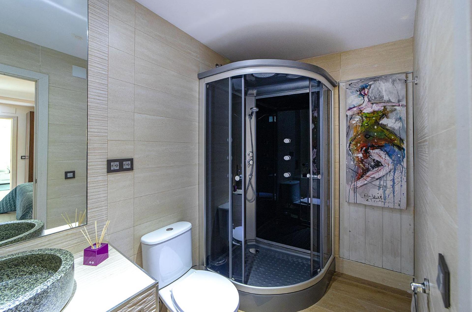 Lavanda - Apartamento Privado en Villa Compartida, Marbella