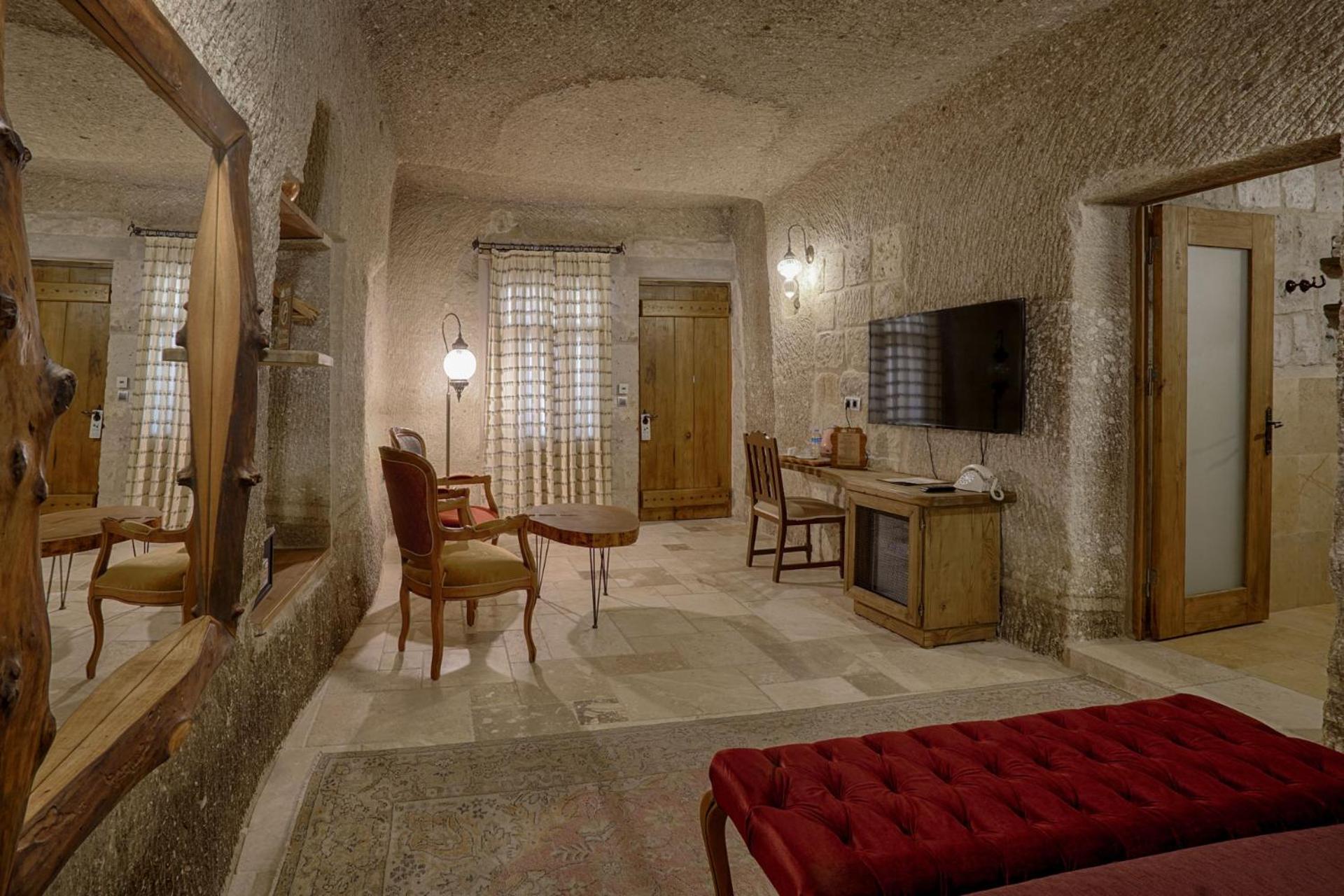 Hera Cave Suites - Image 100