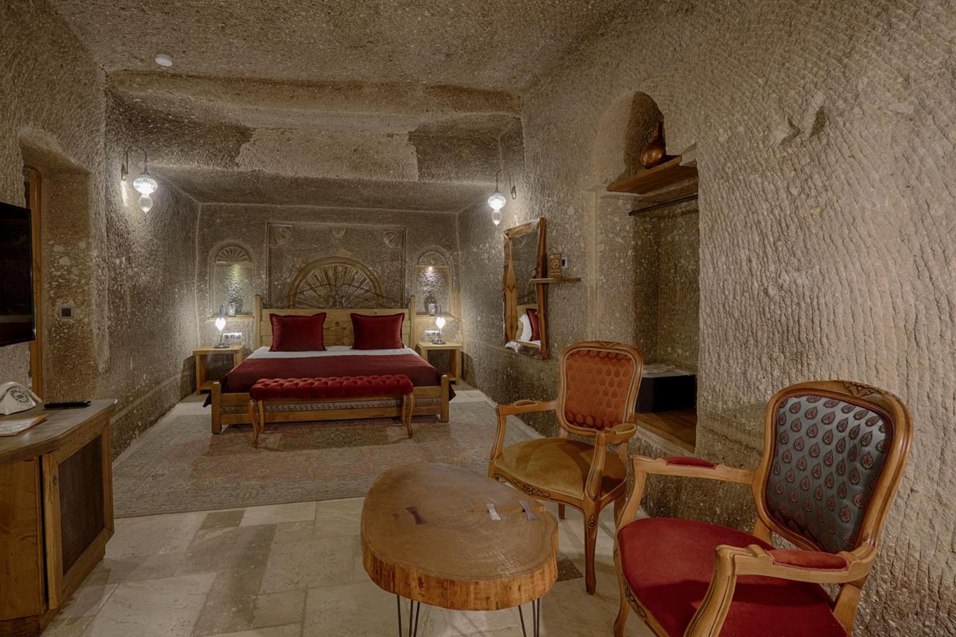 Hera Cave Suites - Image 249