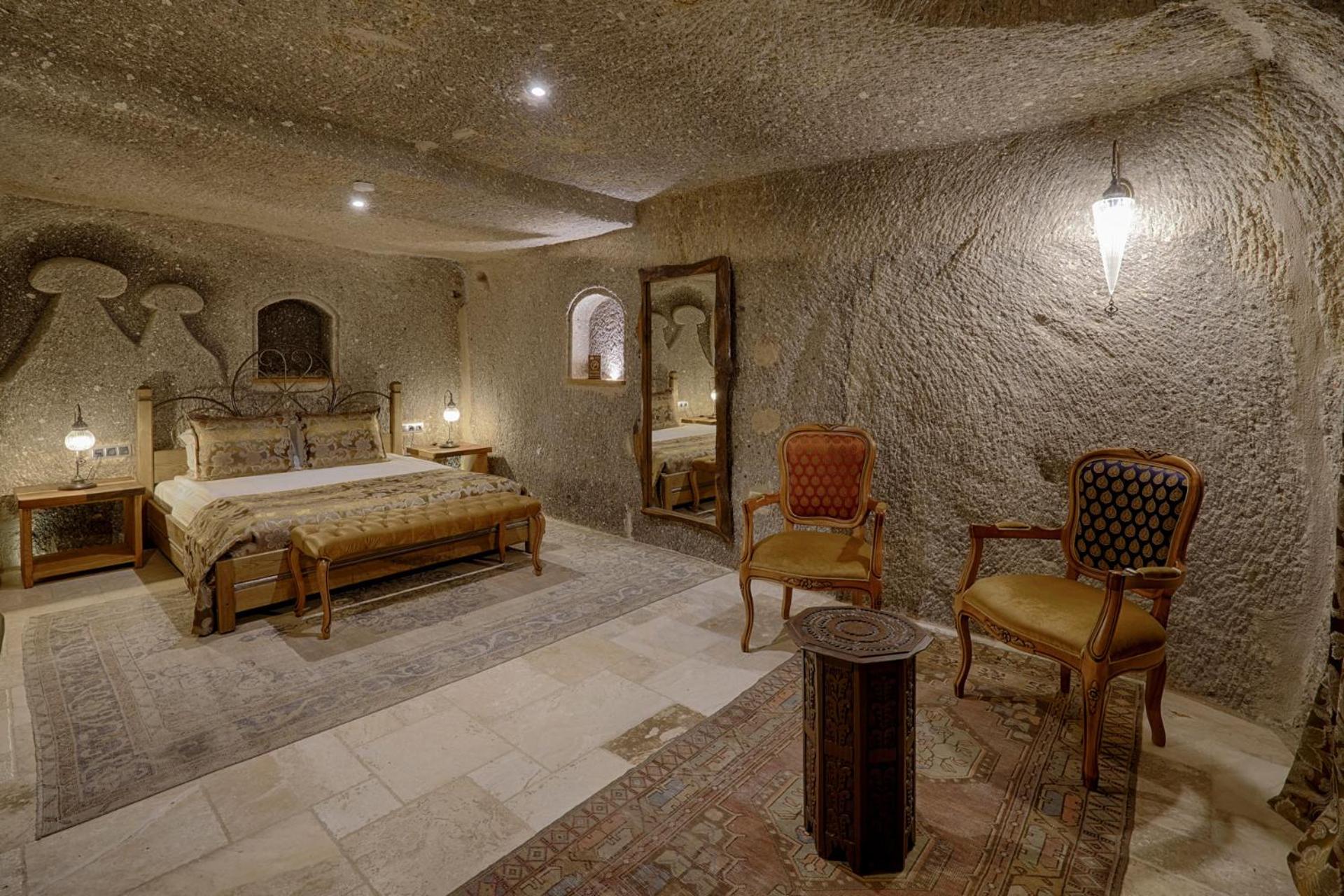 Hera Cave Suites - Image 88