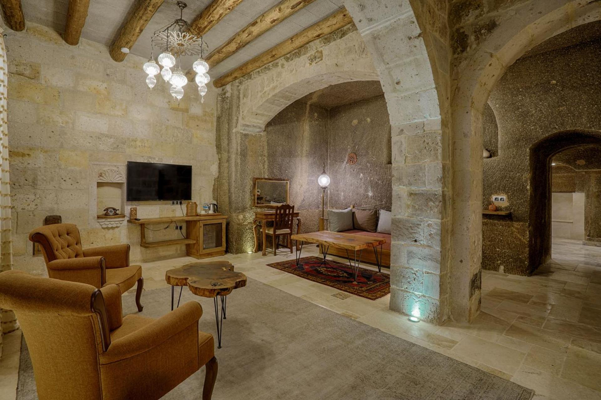 Hera Cave Suites - Image 61