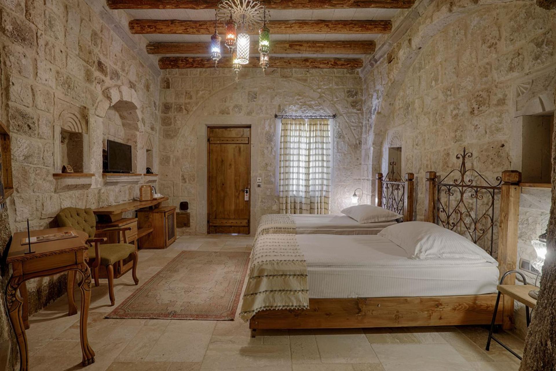 Hera Cave Suites - Image 45