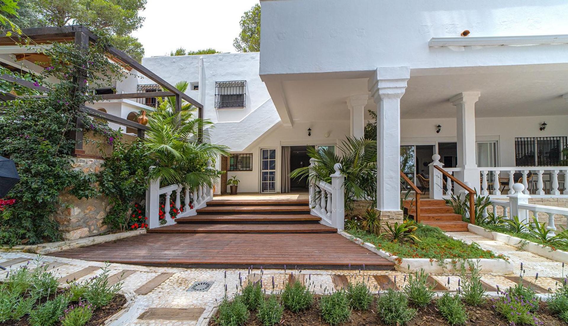 Lavanda - Apartamento Privado en Villa Compartida, Marbella