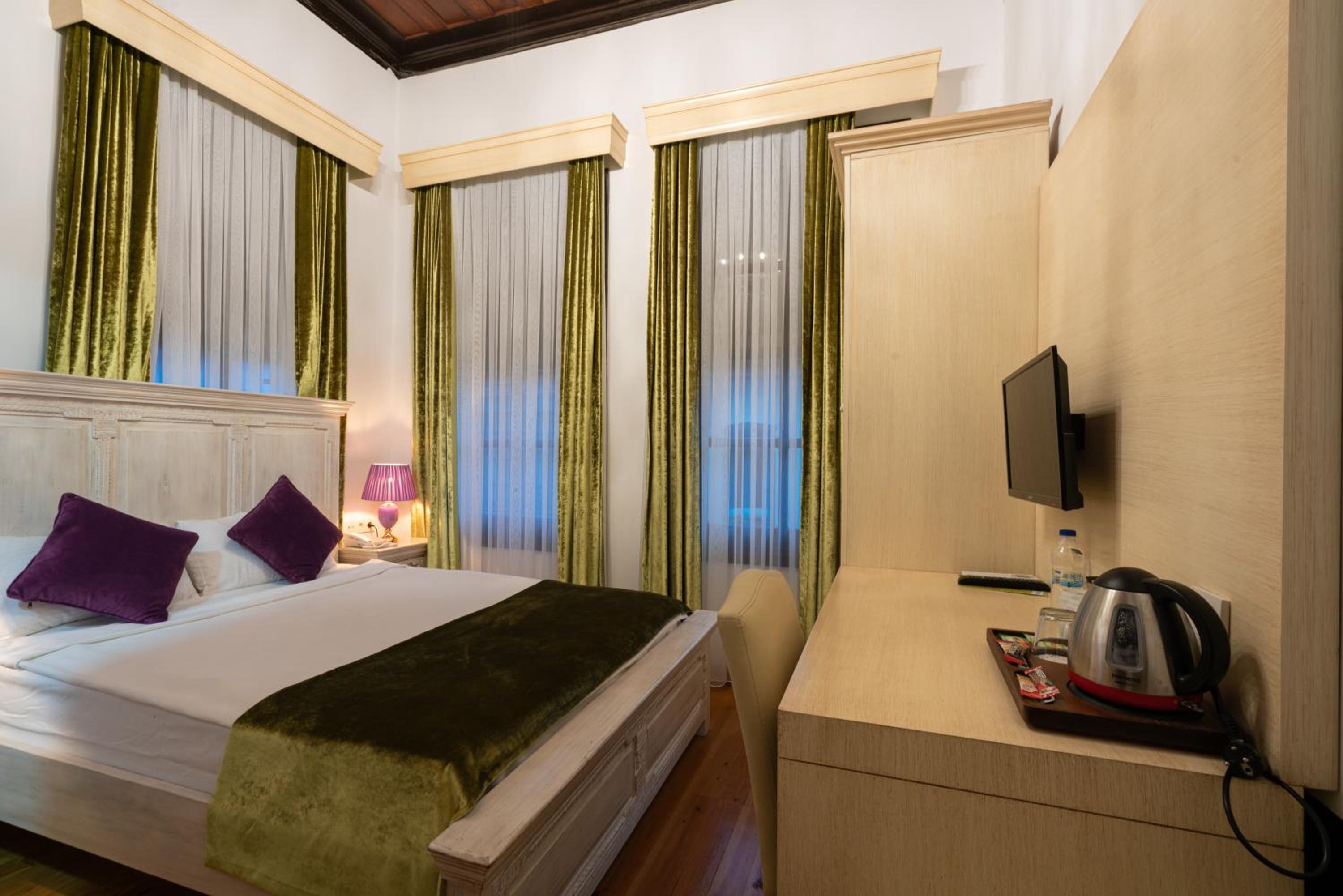 Cedrus Hotel - Image 19