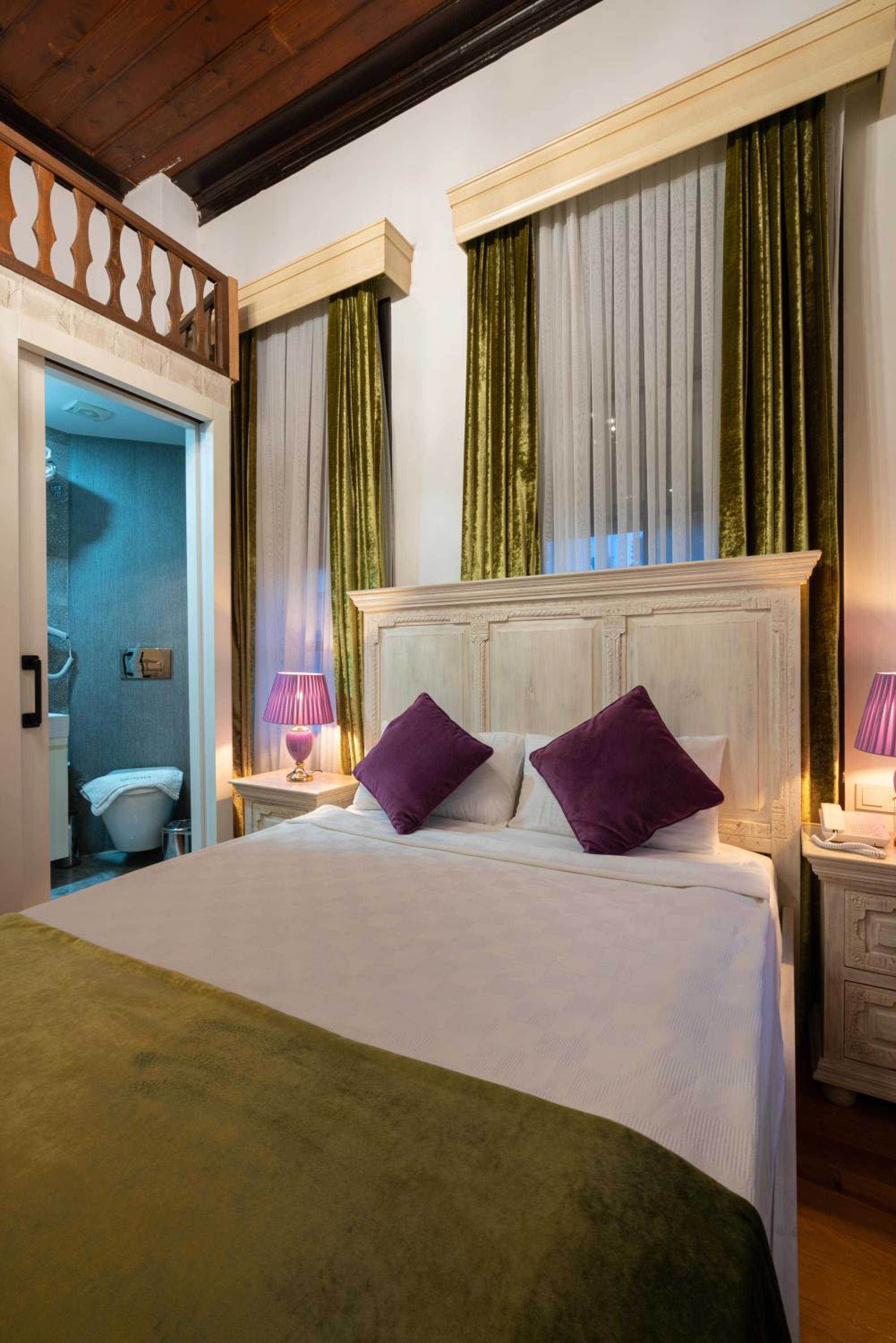 Cedrus Hotel - Image 20