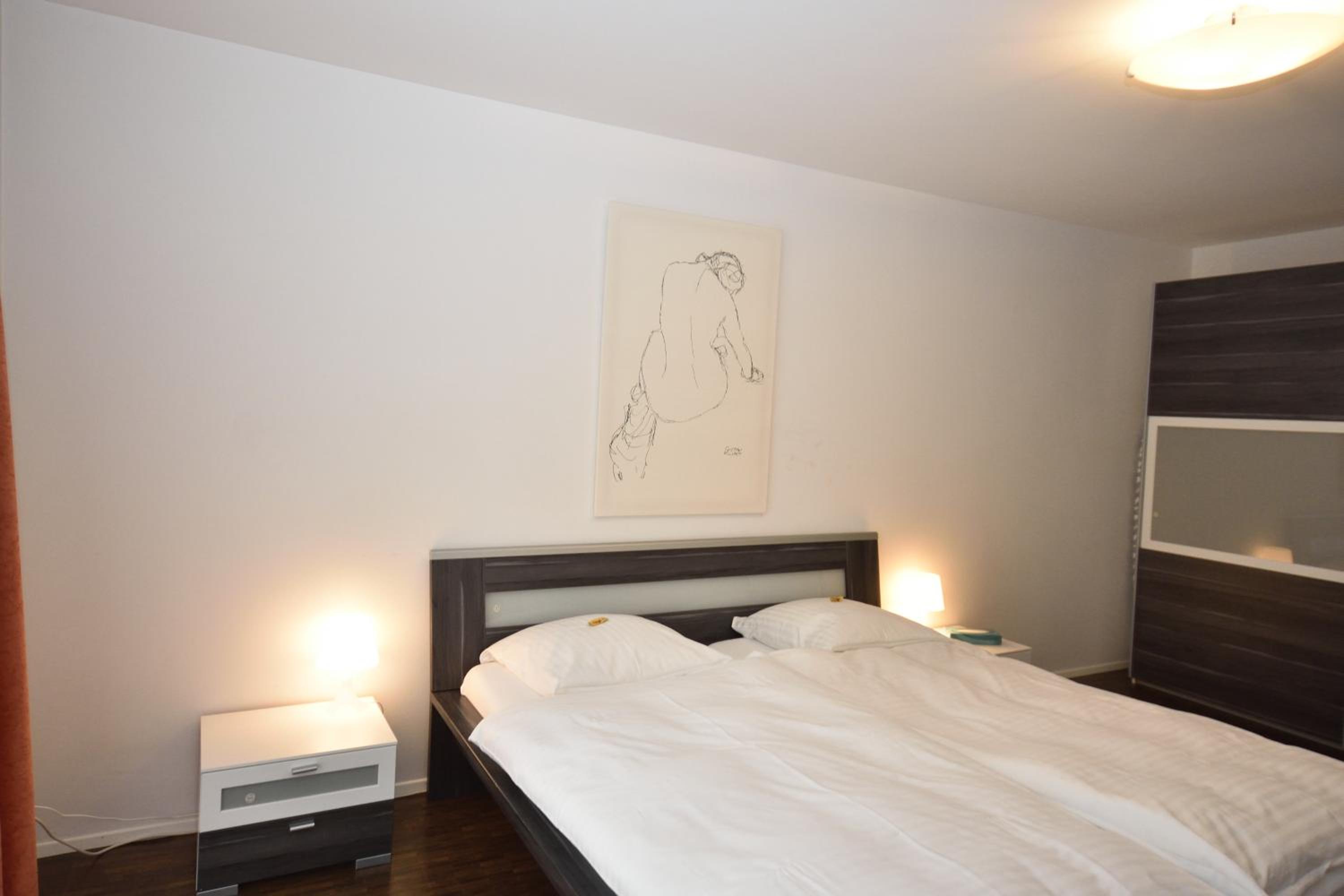 Stylish 2BR near lake - Flower 3