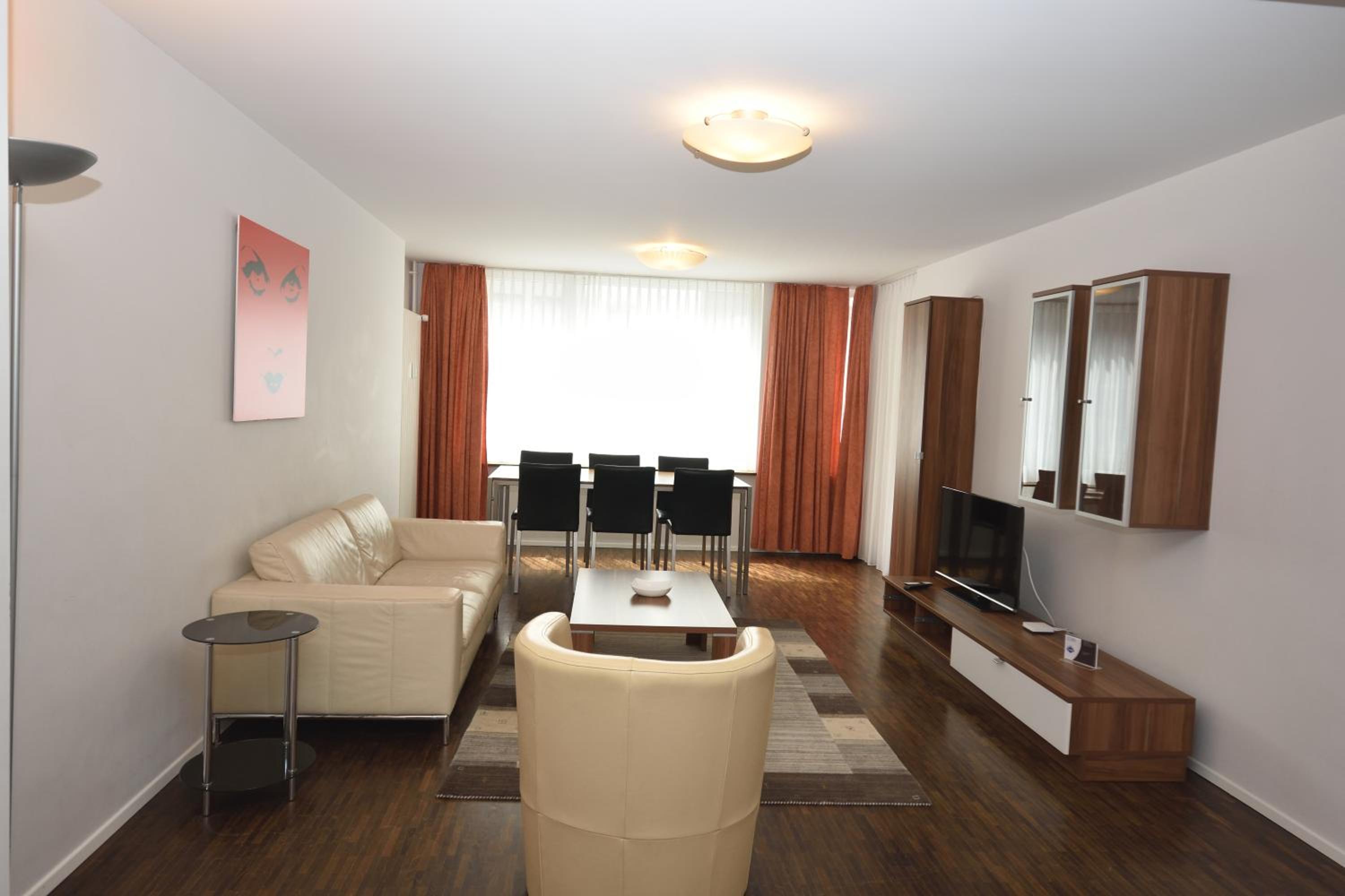 Stylish 2BR near lake - Flower 3
