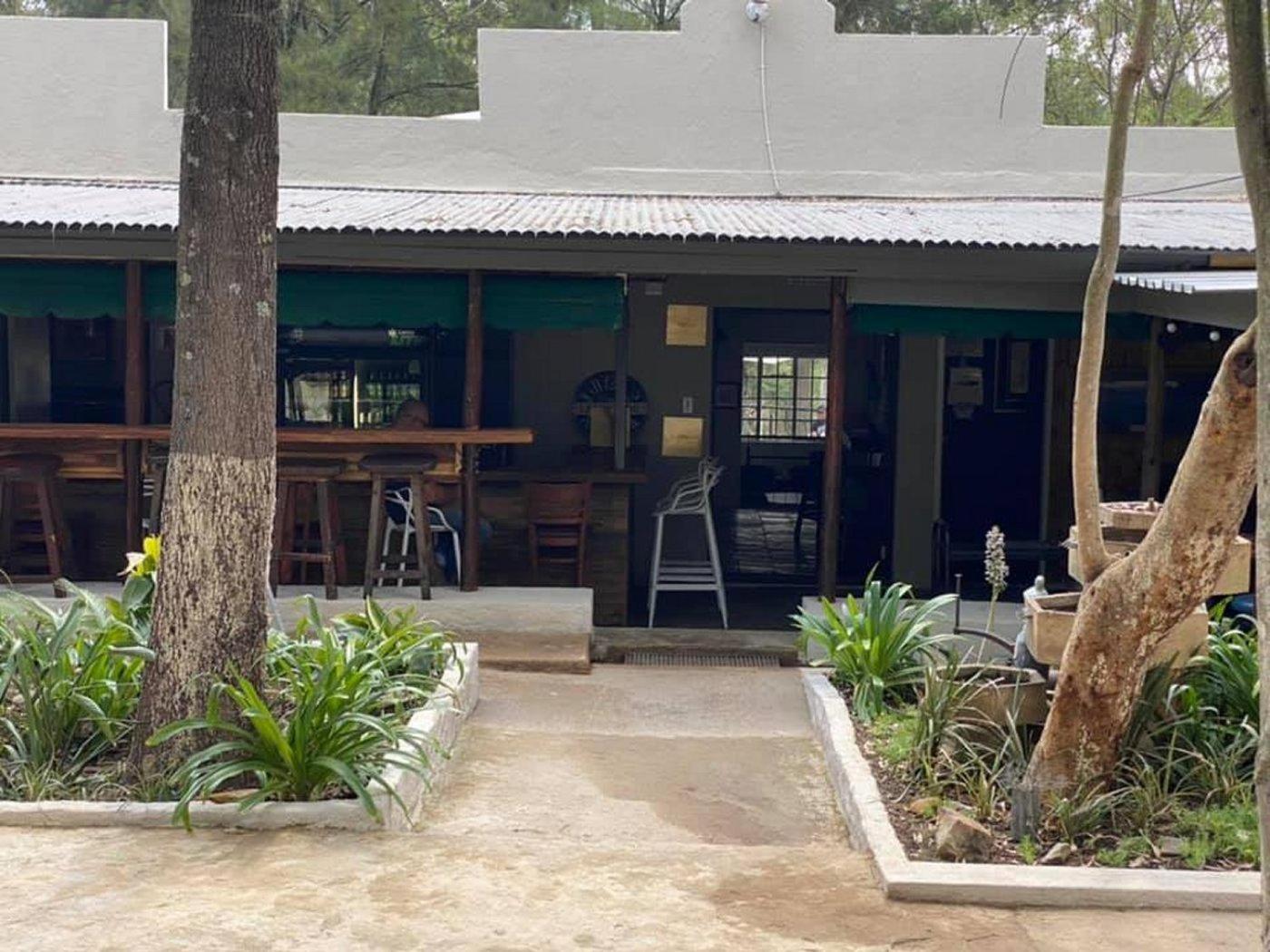 La Moor Country Venue & Eatery