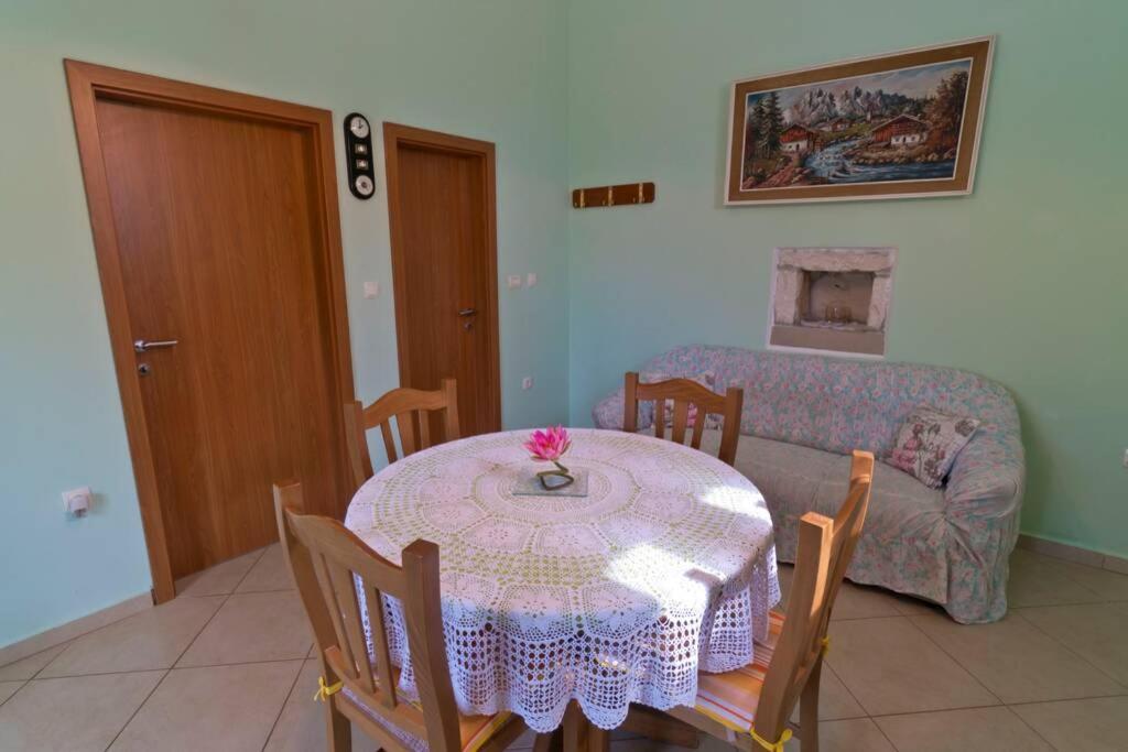 Holiday apartment Milka view 5