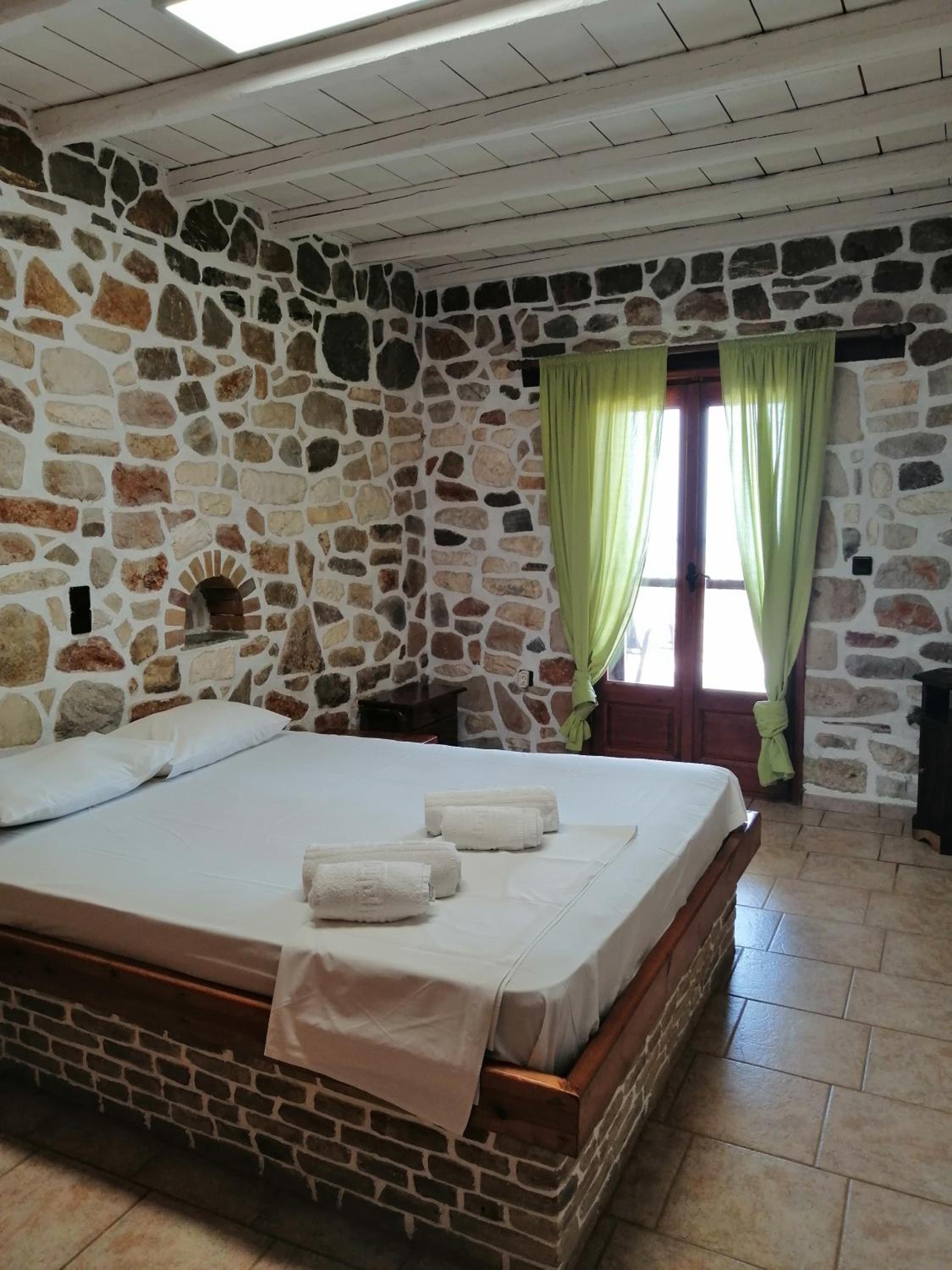 Athina EcoFarm