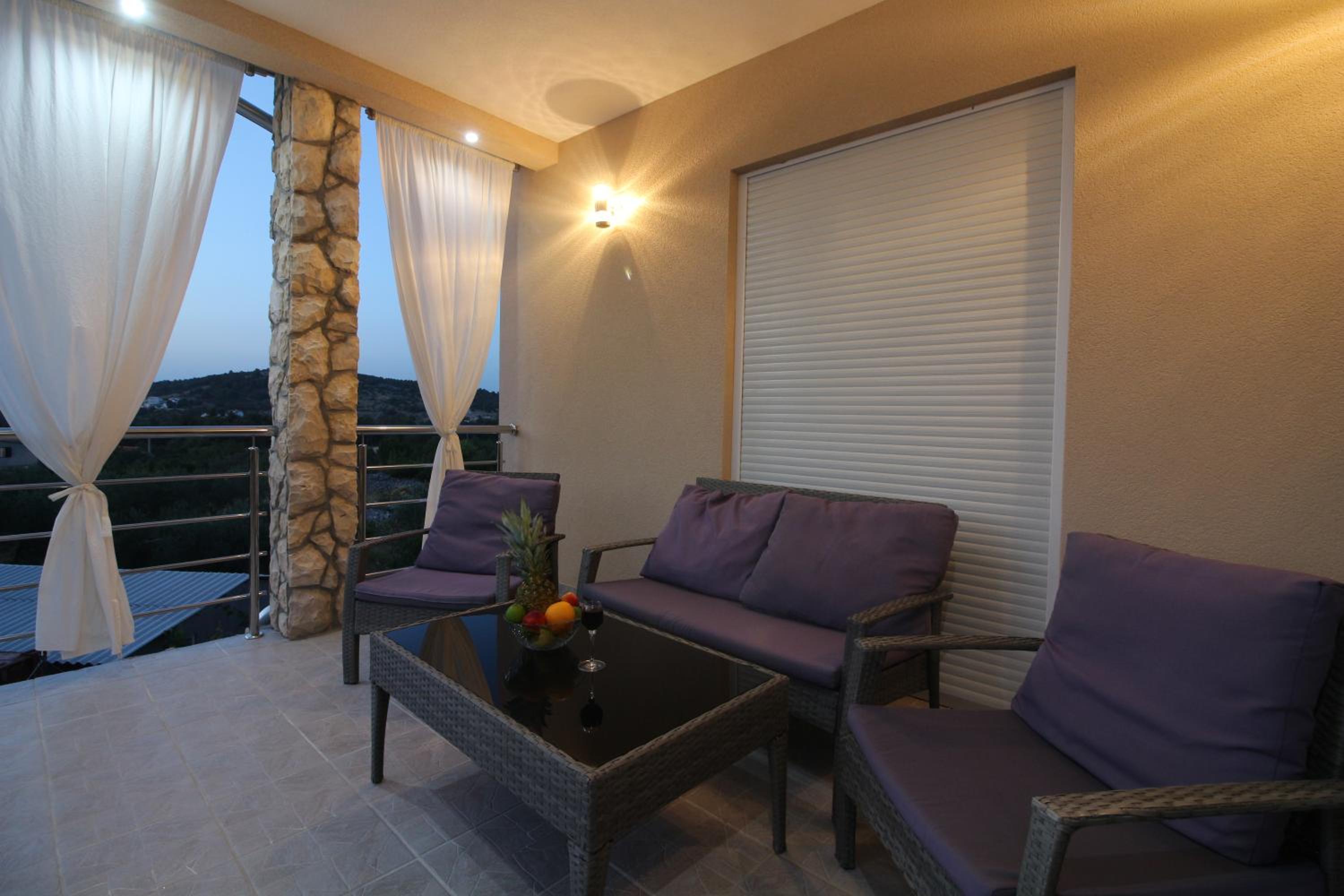 Hotel Apartments Adriana