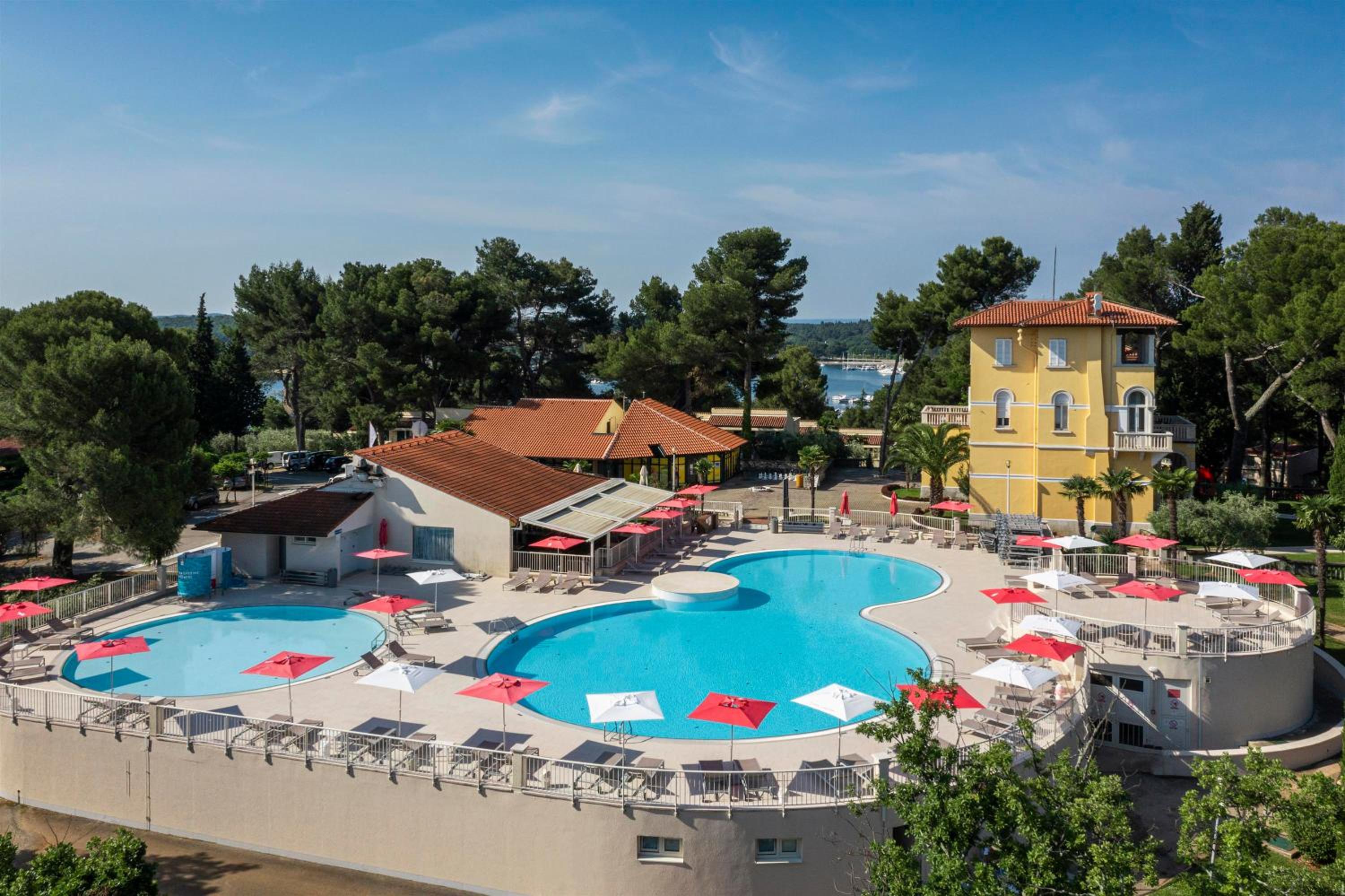 Apartments Bellevue Plava Laguna - Property Image 4