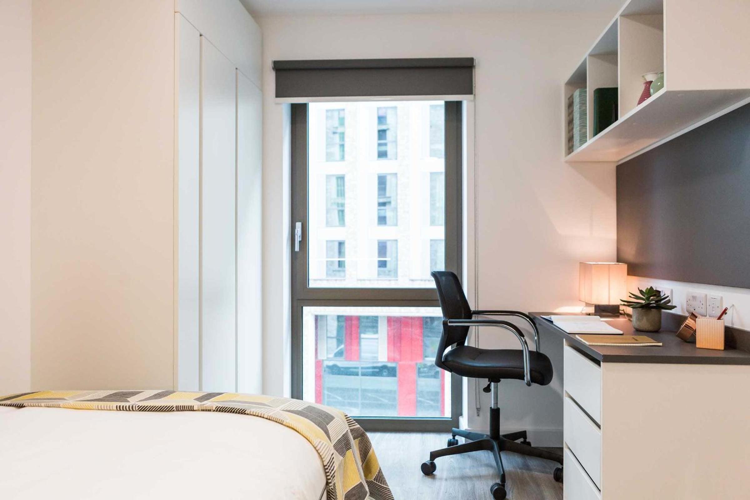 For Students Only Chic Studios and Ensuites at Chapter Highbury II in London