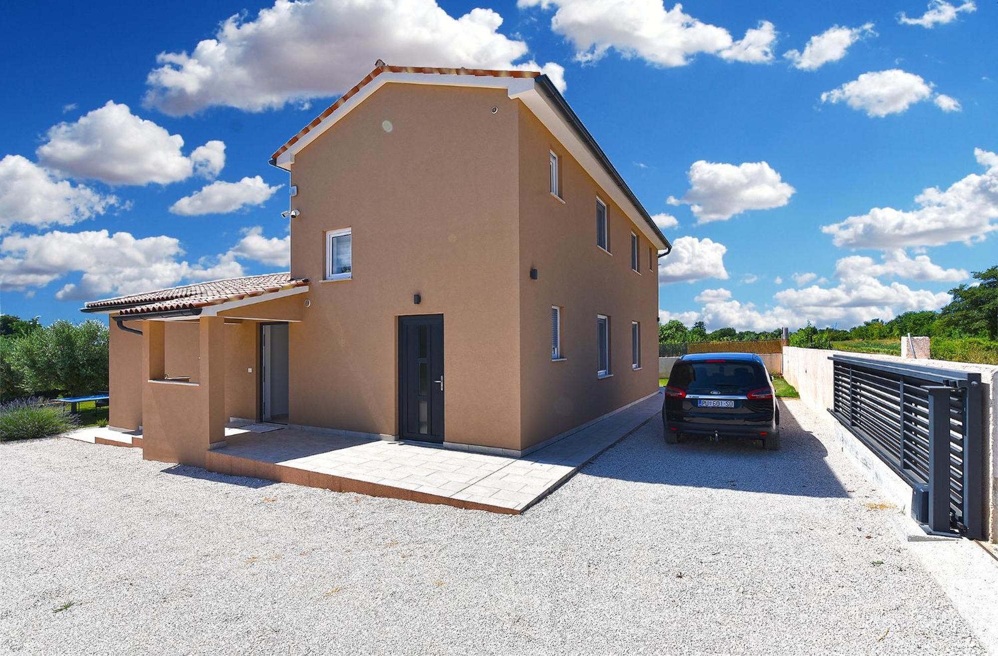 Villa Divsici 2105