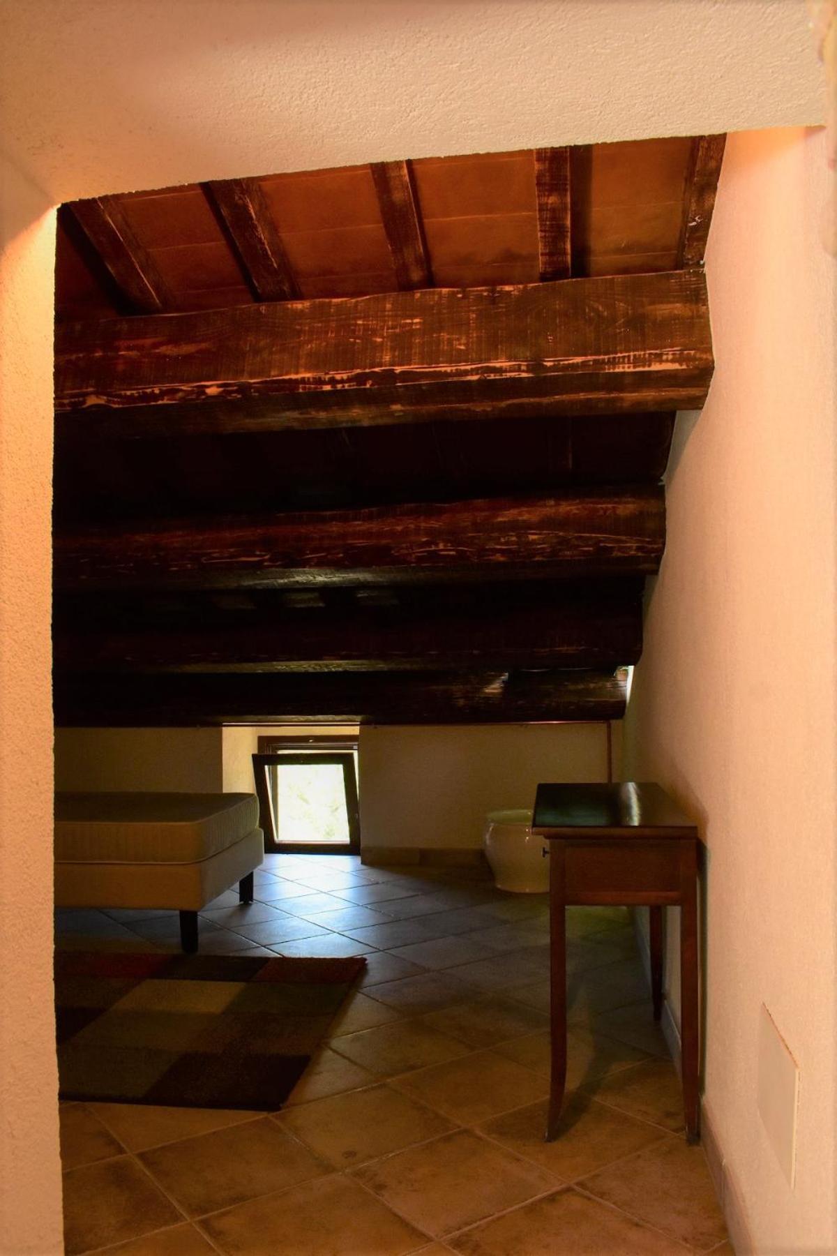 Photo 52
