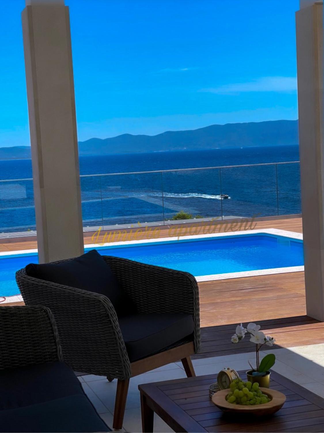 Seaview pool apartment-Lumière, Island Hvar-Gdinj view 4