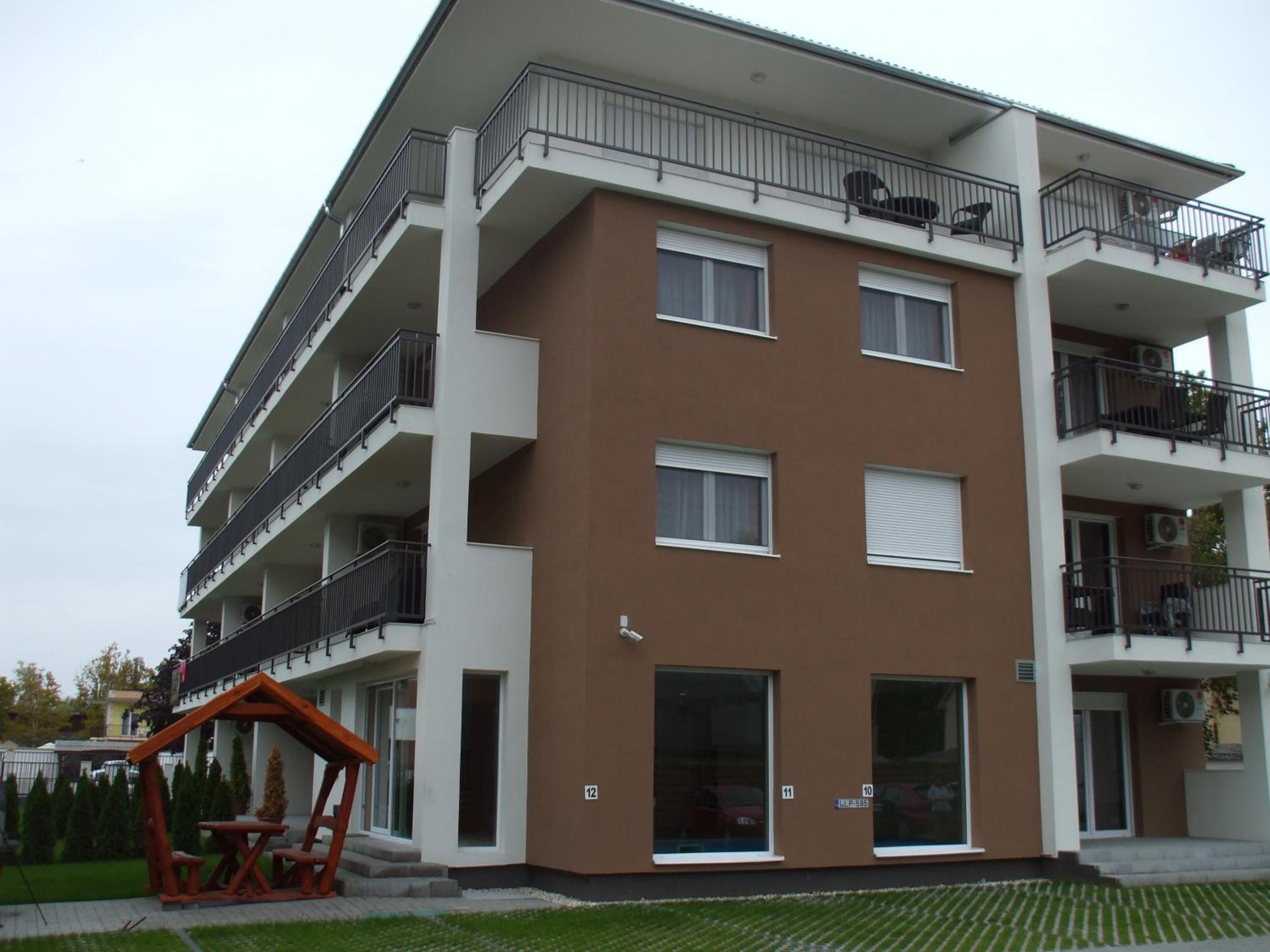 Photo 31