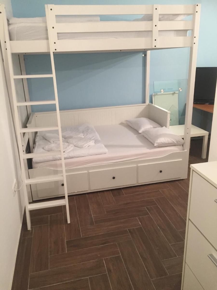 Photo 43