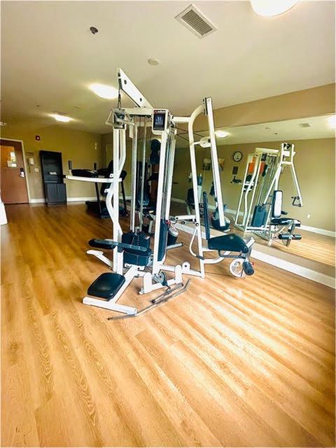 Comfort Inn Hebron-Lowell Area