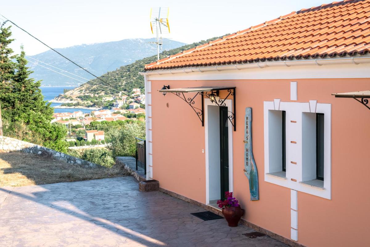 Mema's Home - 2 Bedrooms - with Stunning Sea View photo 4