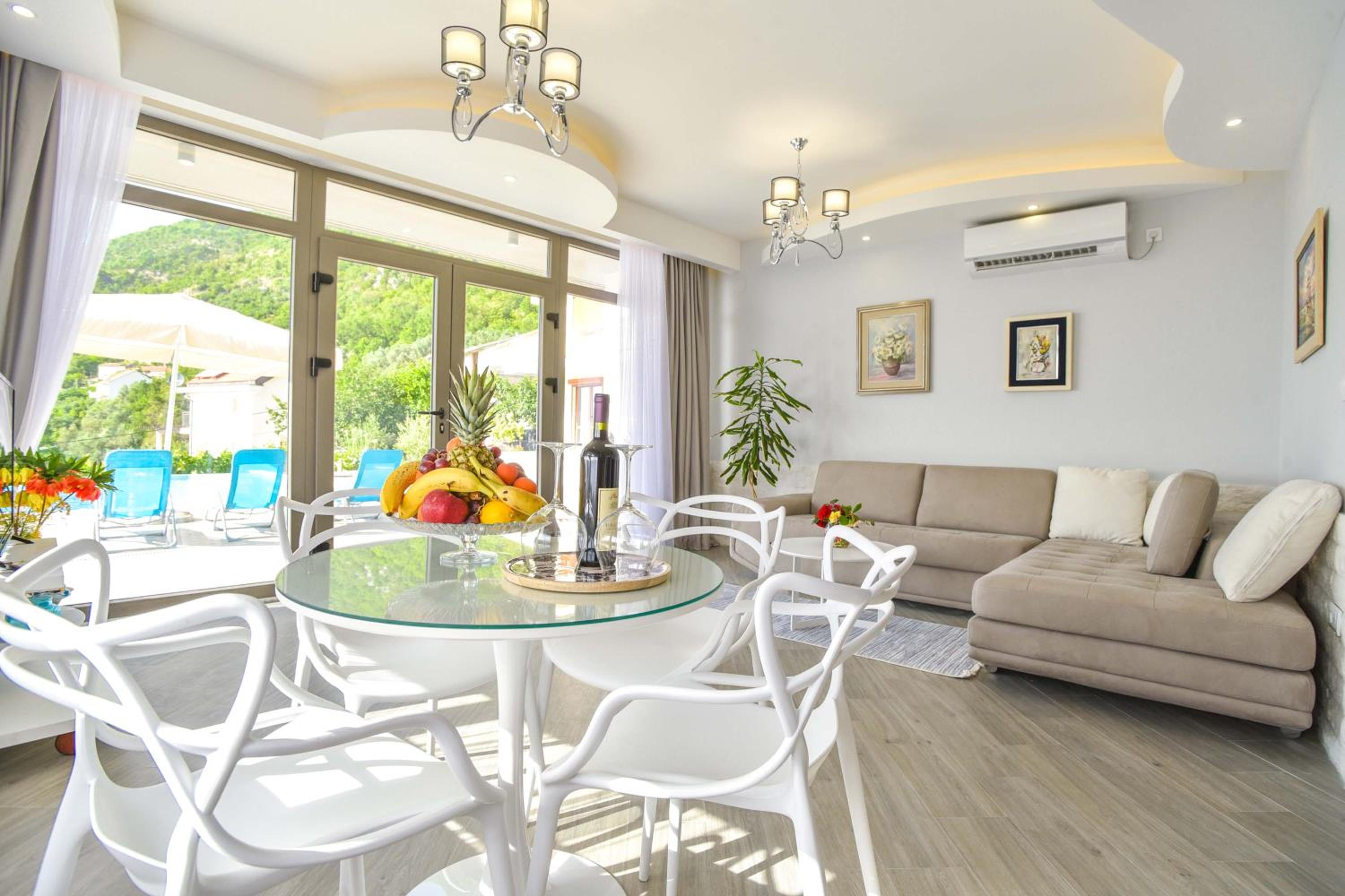 Verbalj apartment with swimming pool view 3