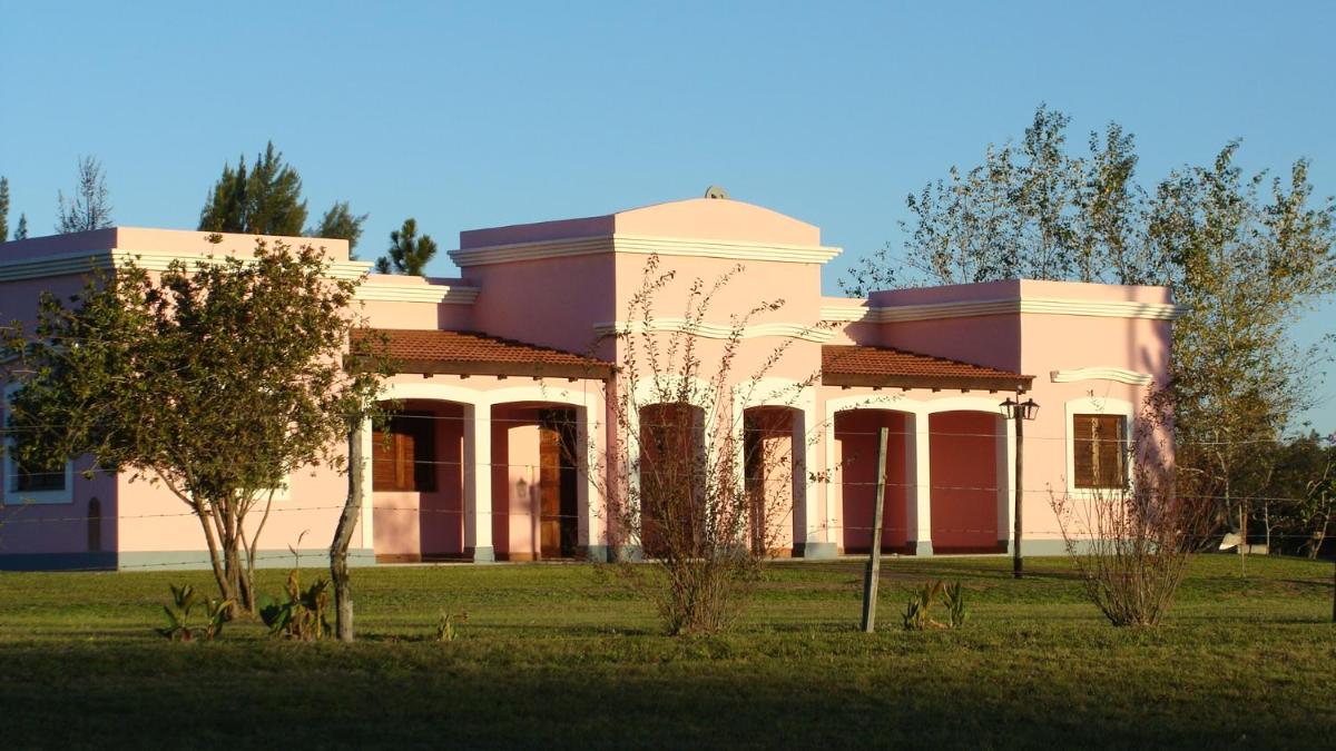 Las Achiras, Casas de Campo