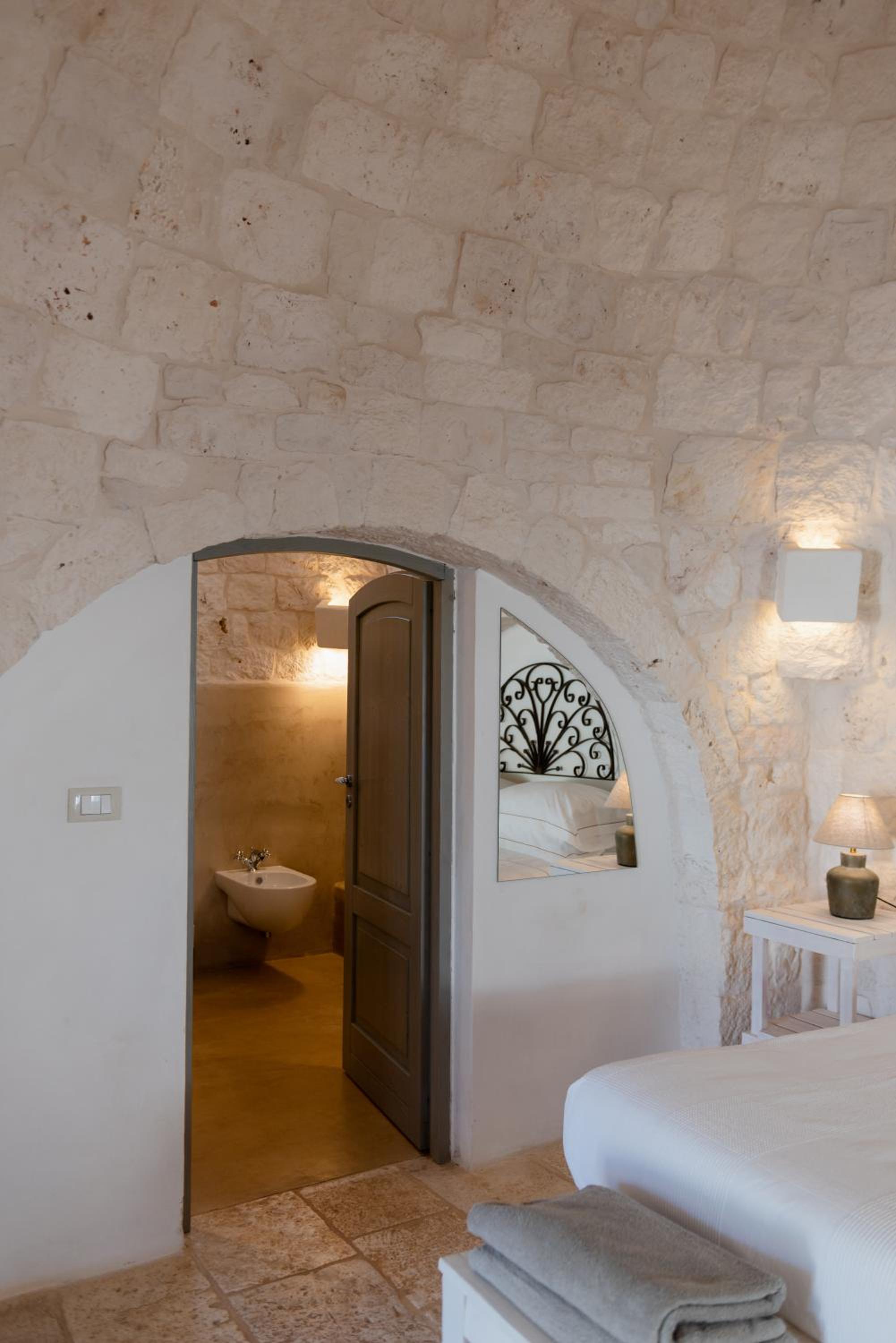 Casa Badra - Elegant 5BR Villa in Puglia